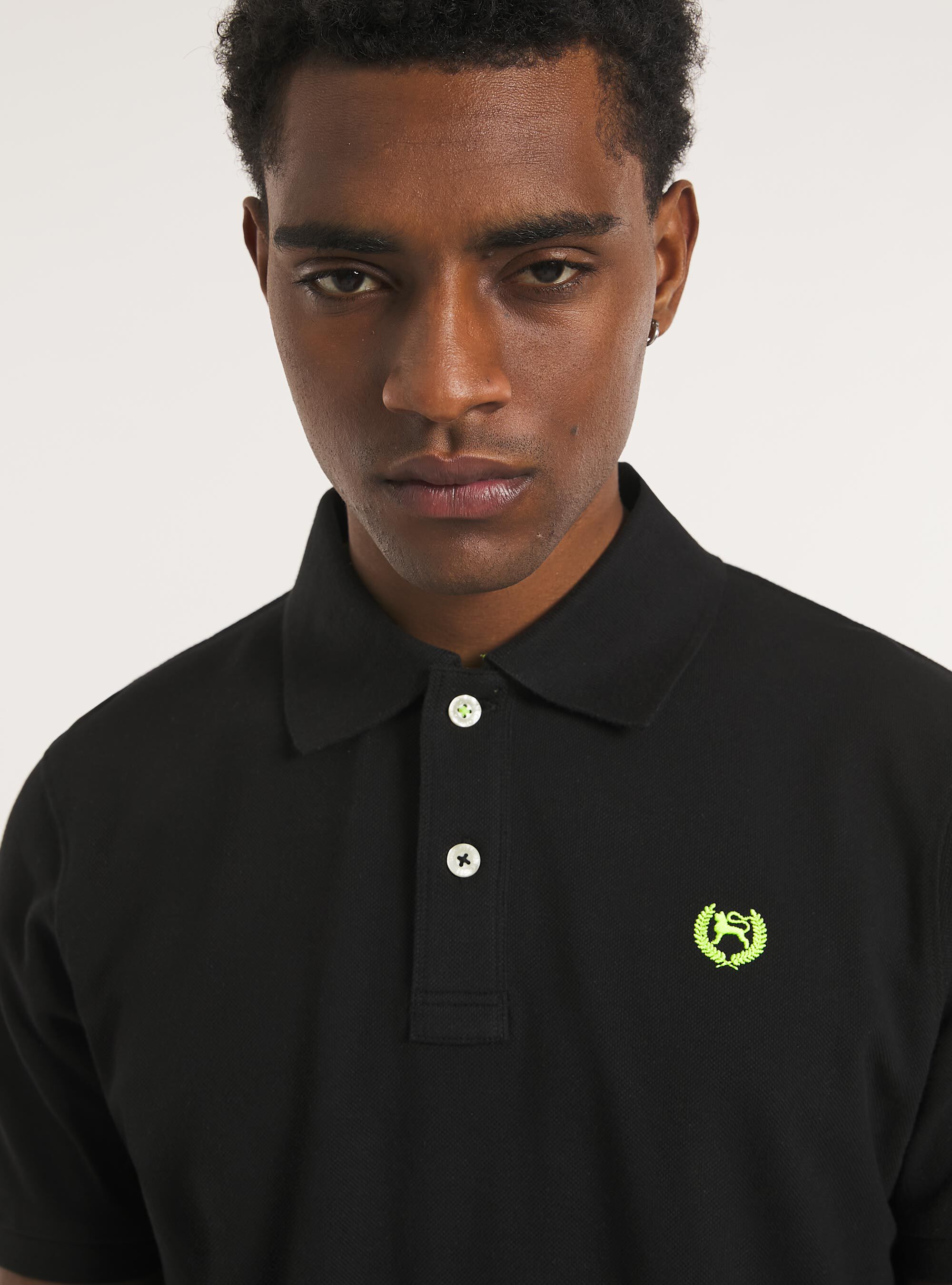 Cotton piqu&eacute; polo shirt with embroidery