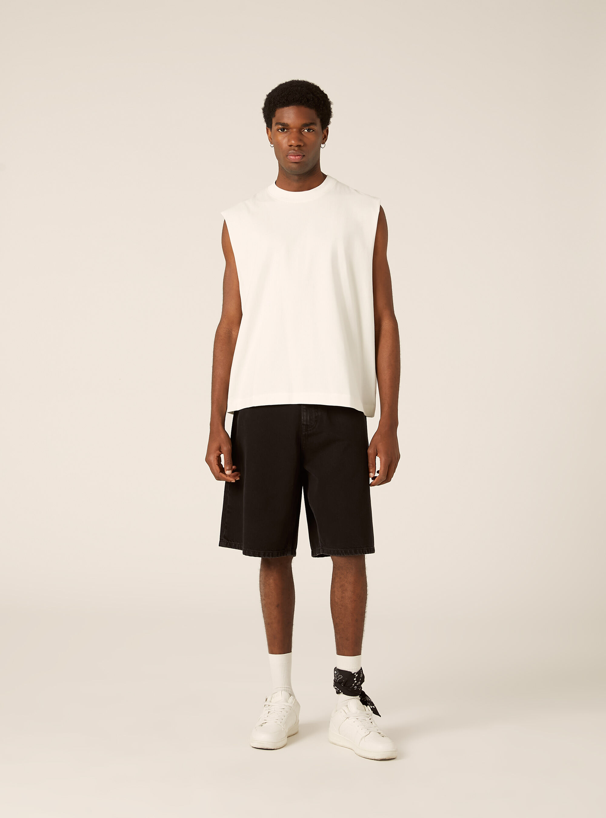 Jorts loose fit, NERO