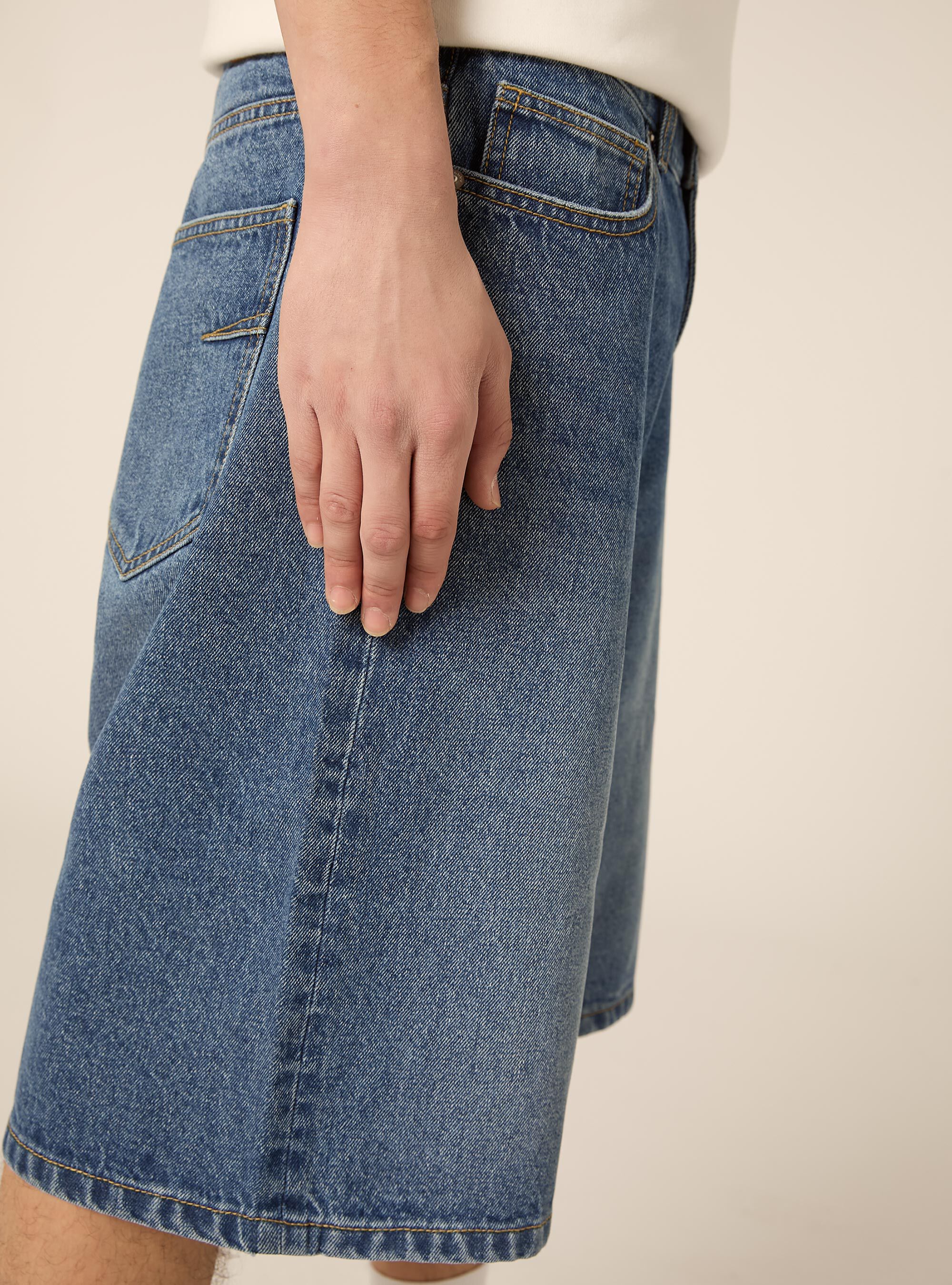 Bermuda ample en denim, D003 MEDIUM BLUE