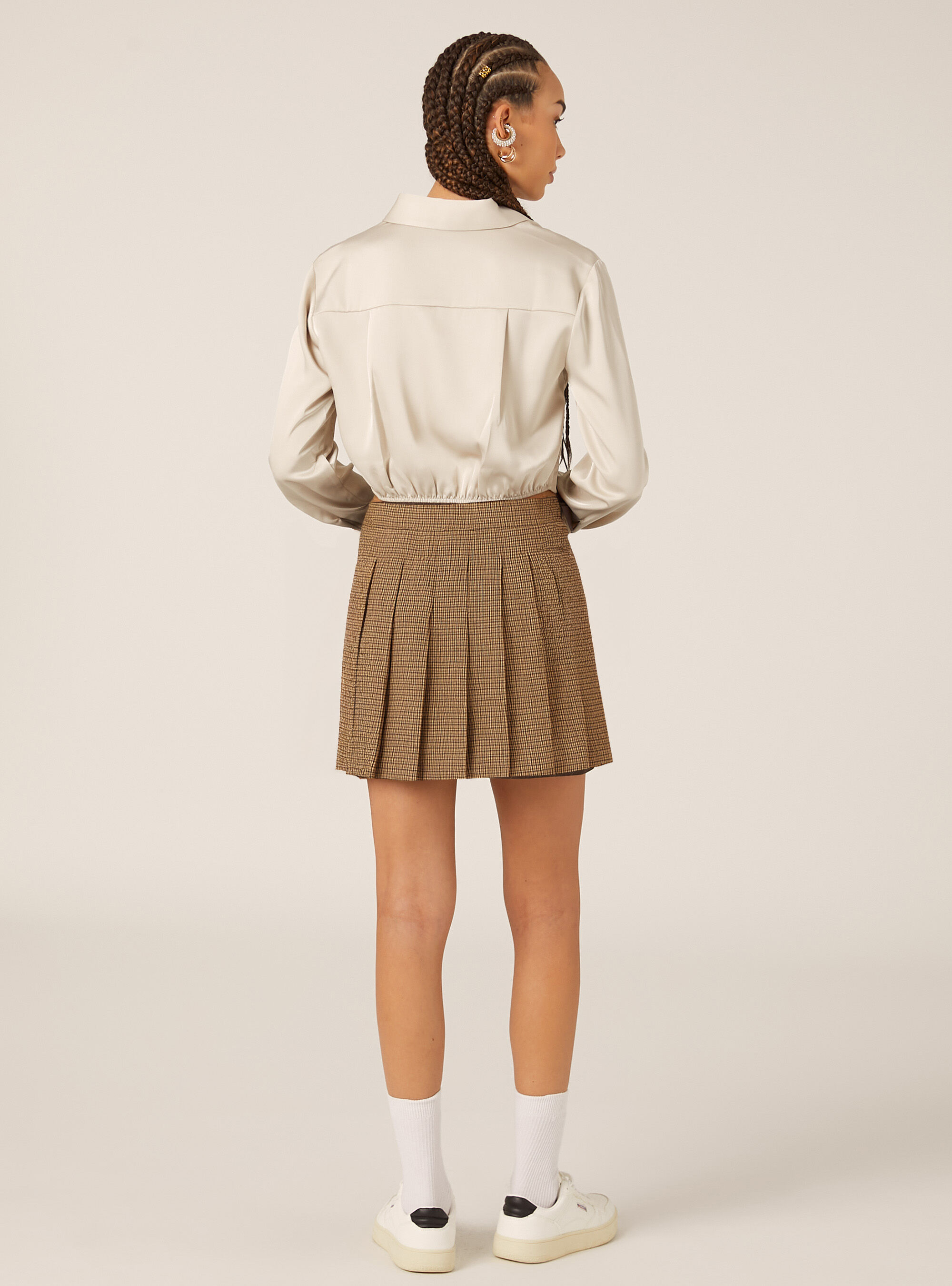 Chemise crois&eacute;e en satin, BG2 BEIGE MEDIUM