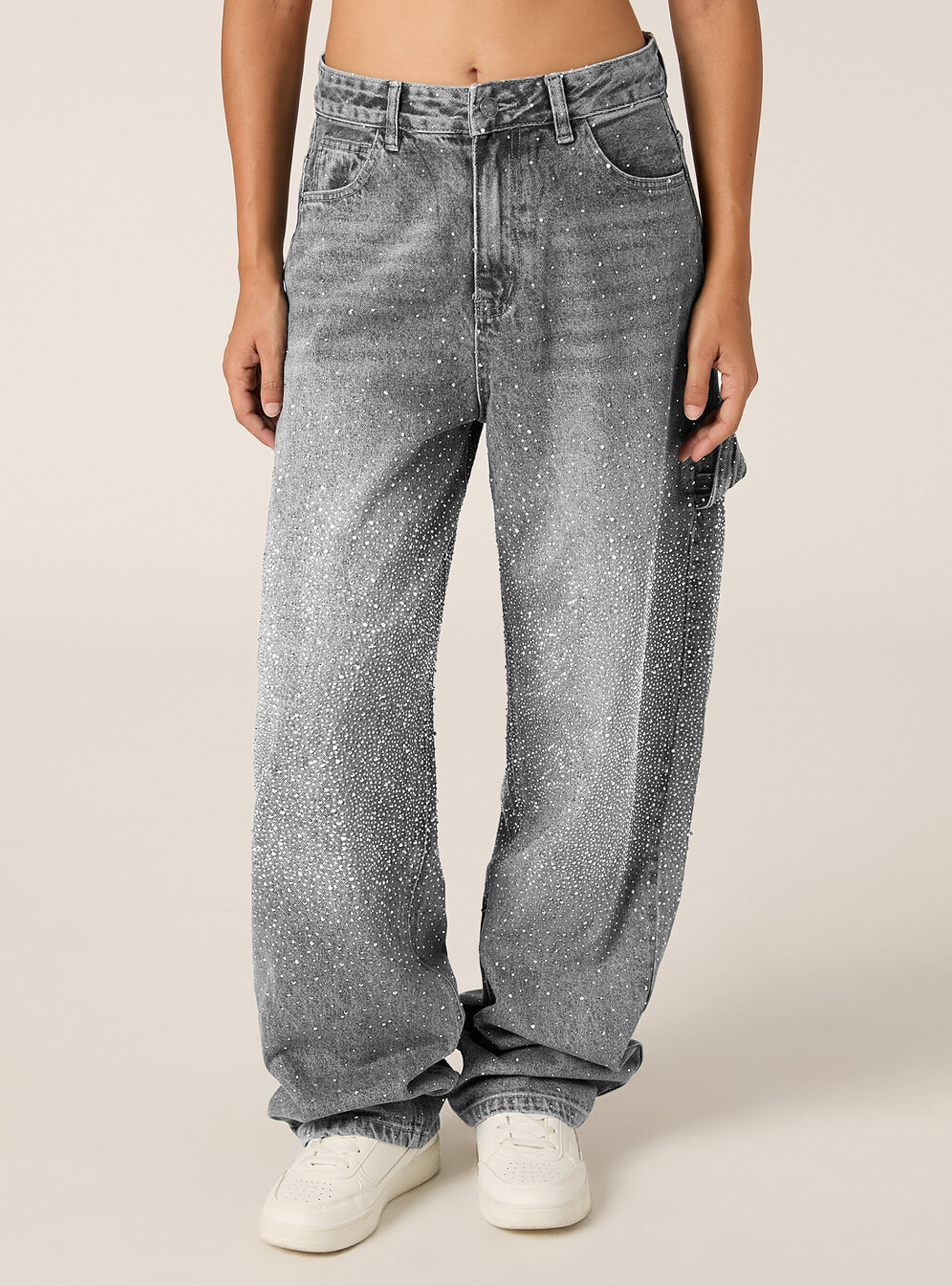 Baggy carpenter jeans with rhinestones