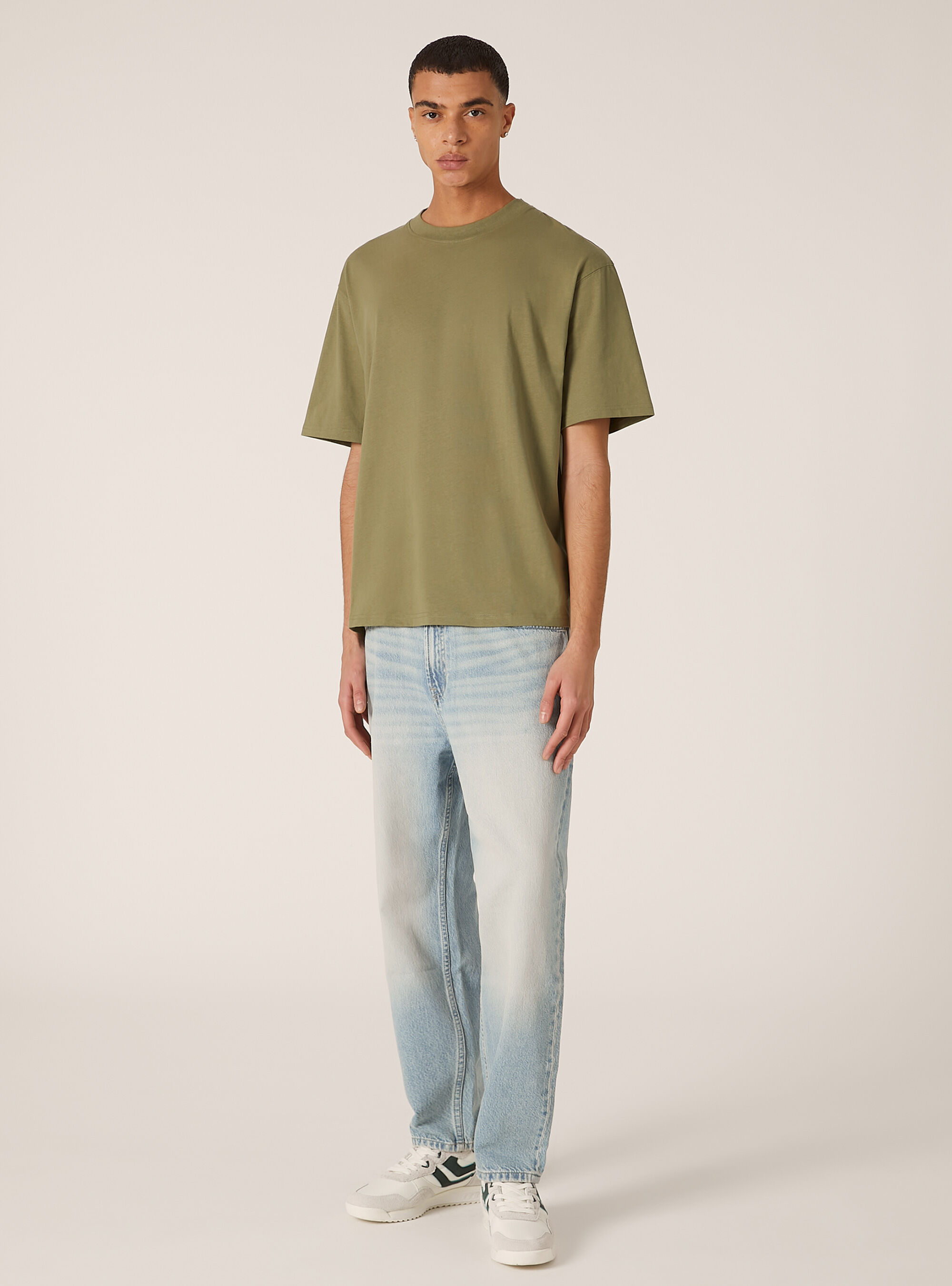 T-shirt coupe carr&eacute;e en coton