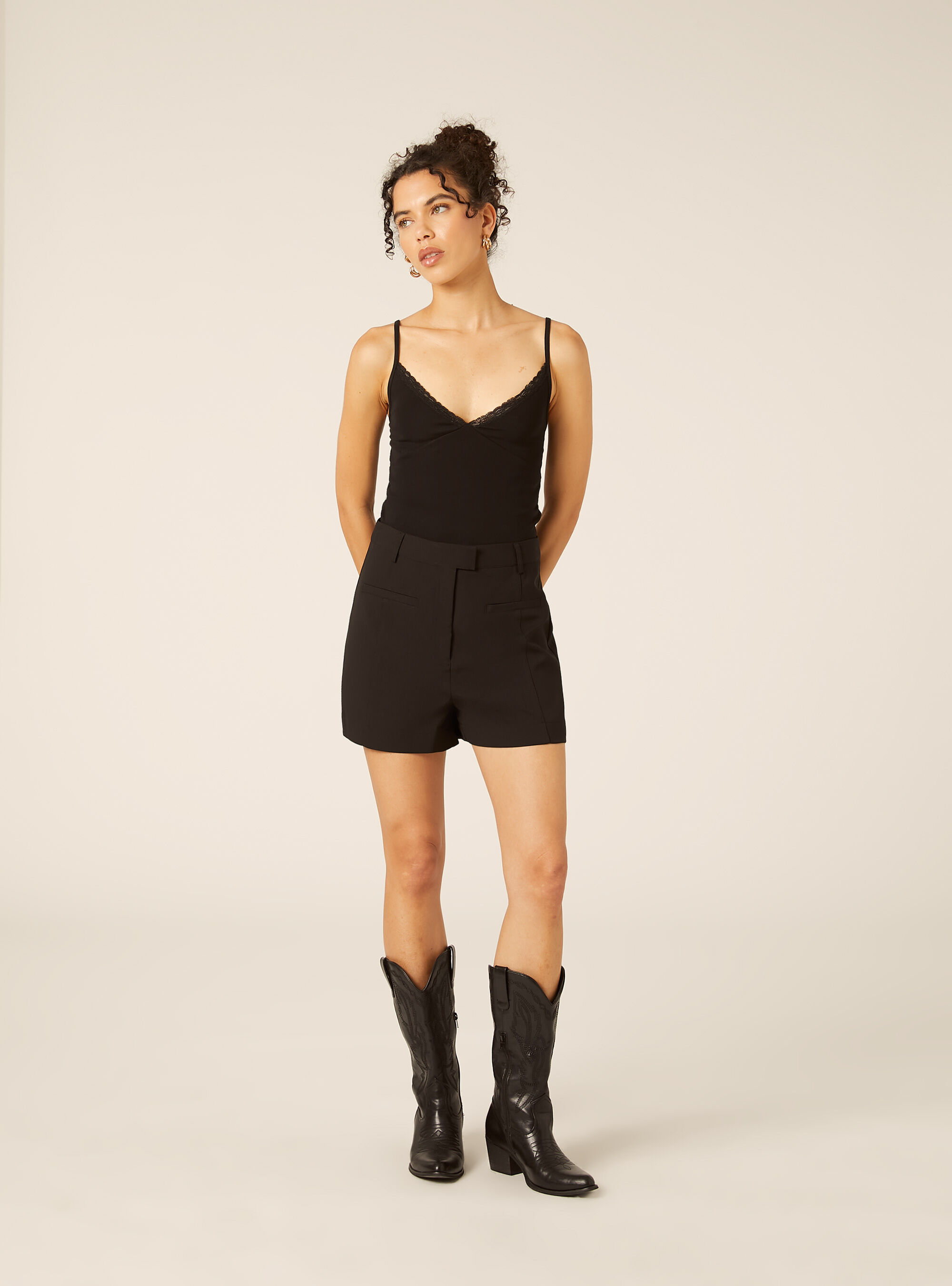 Shorts de Crep&eacute; de Color Liso, BK1 BLACK