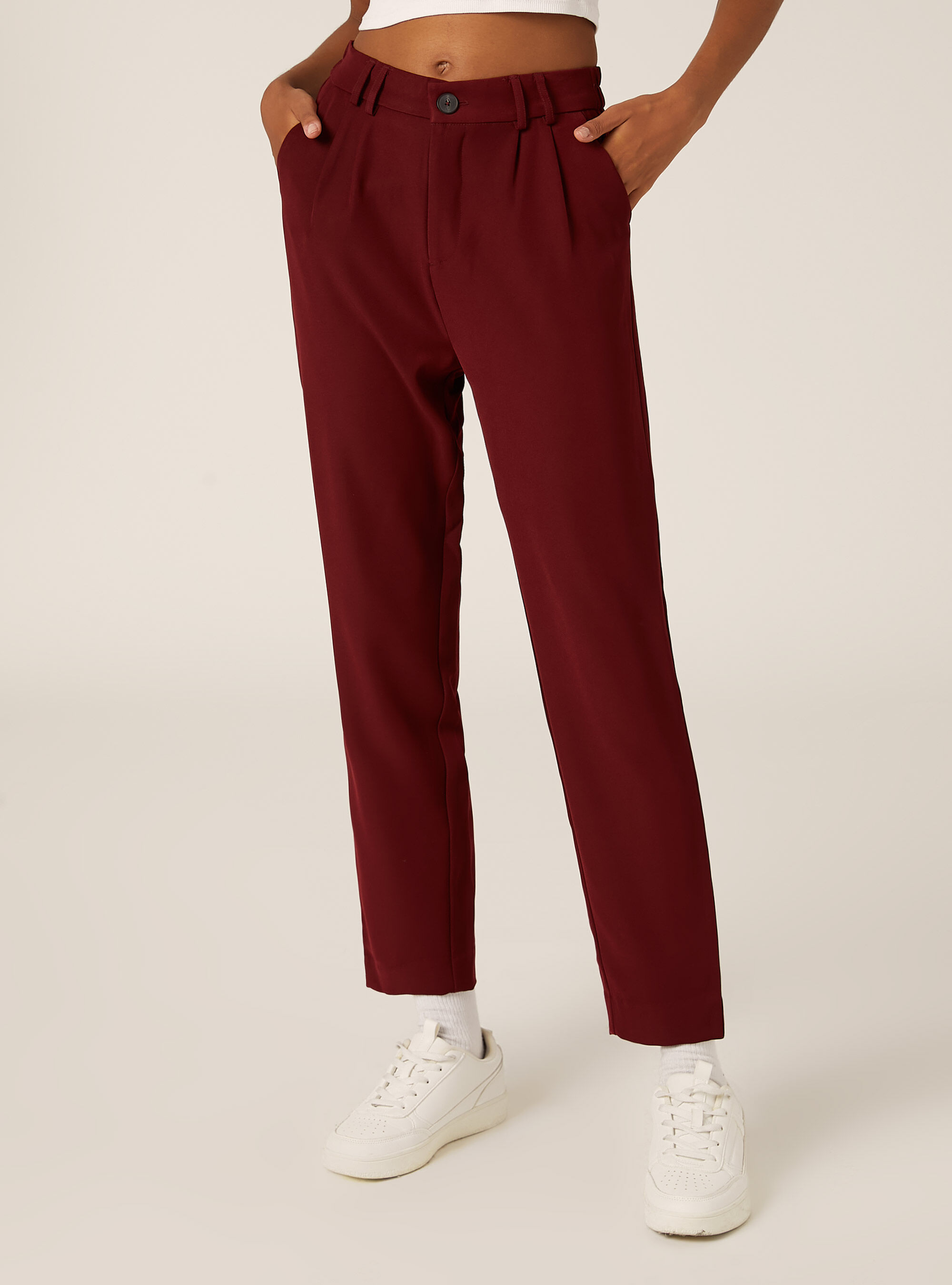 Pantalon &agrave; pinces coupe classique
