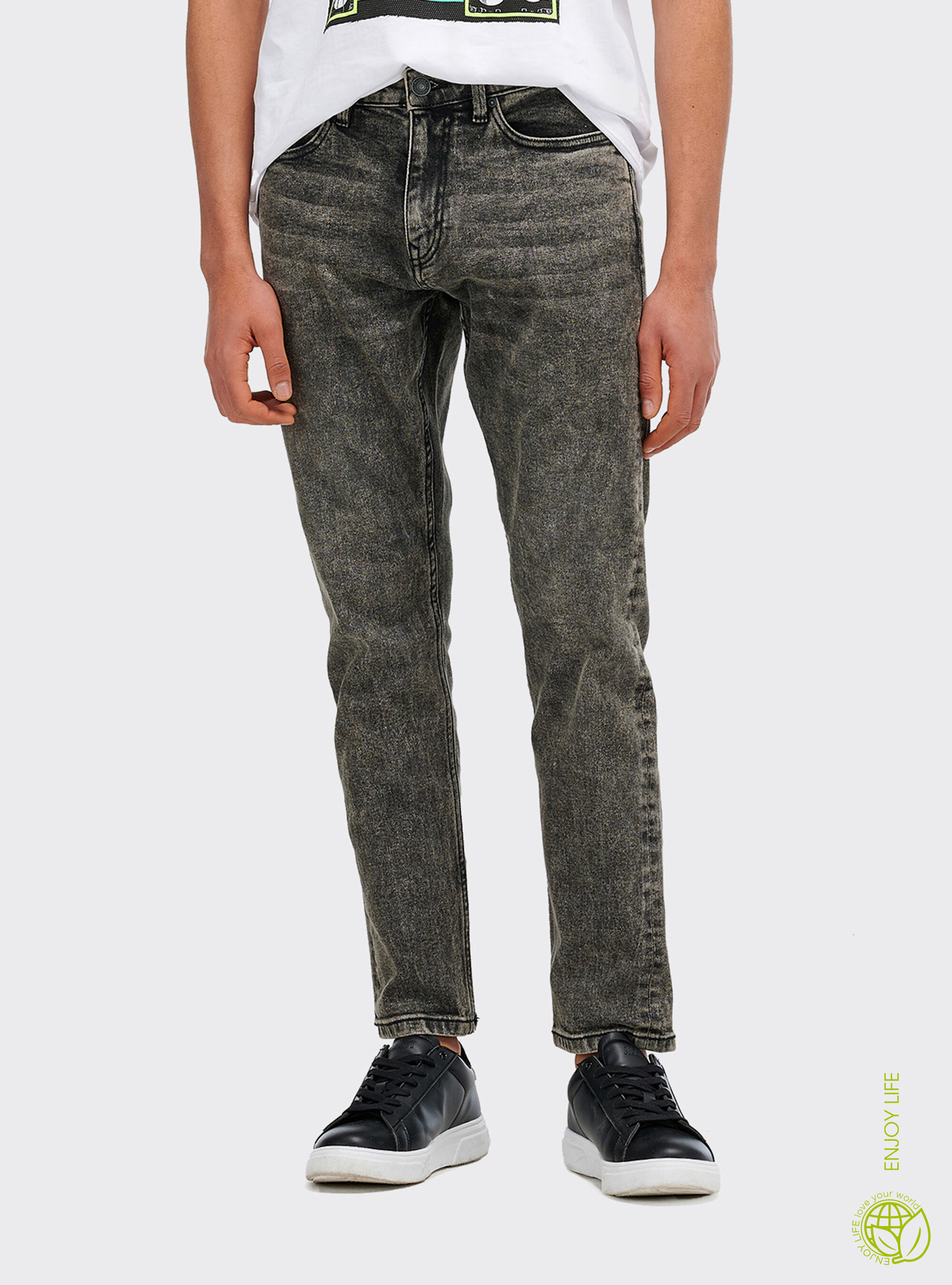 Jeans slim fit de algod&oacute;n org&aacute;nico, GRIS