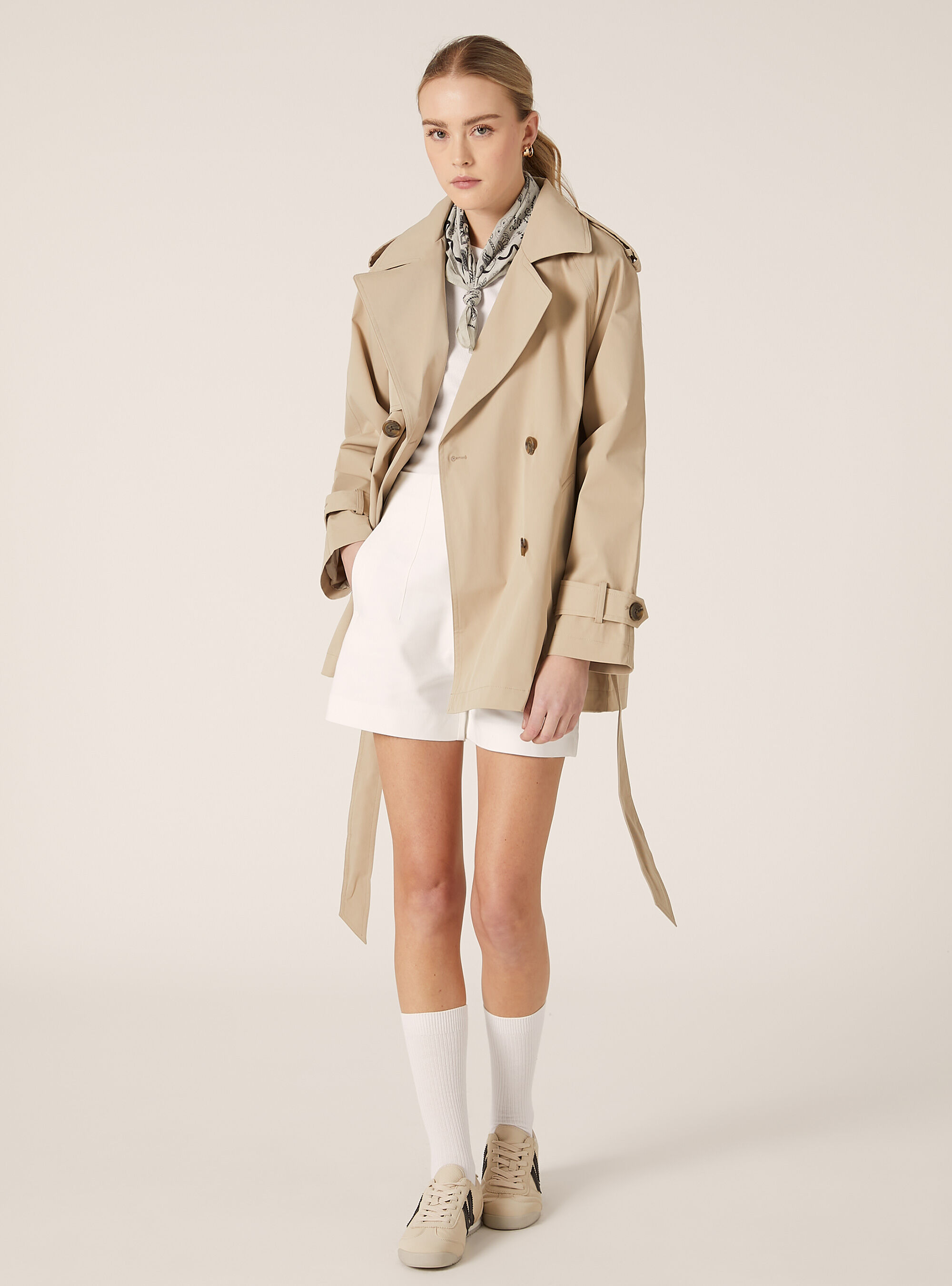Trench court en twill