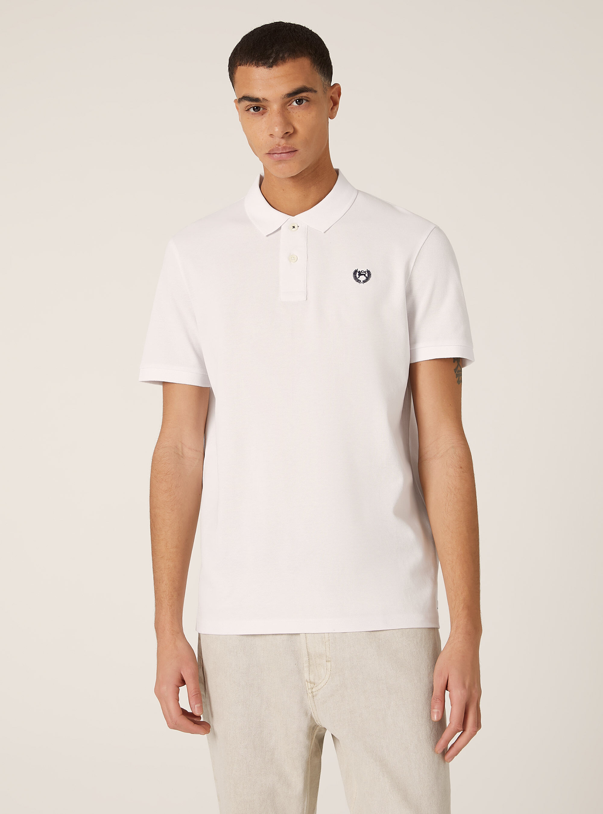 Cotton piqu&eacute; polo shirt with embroidery