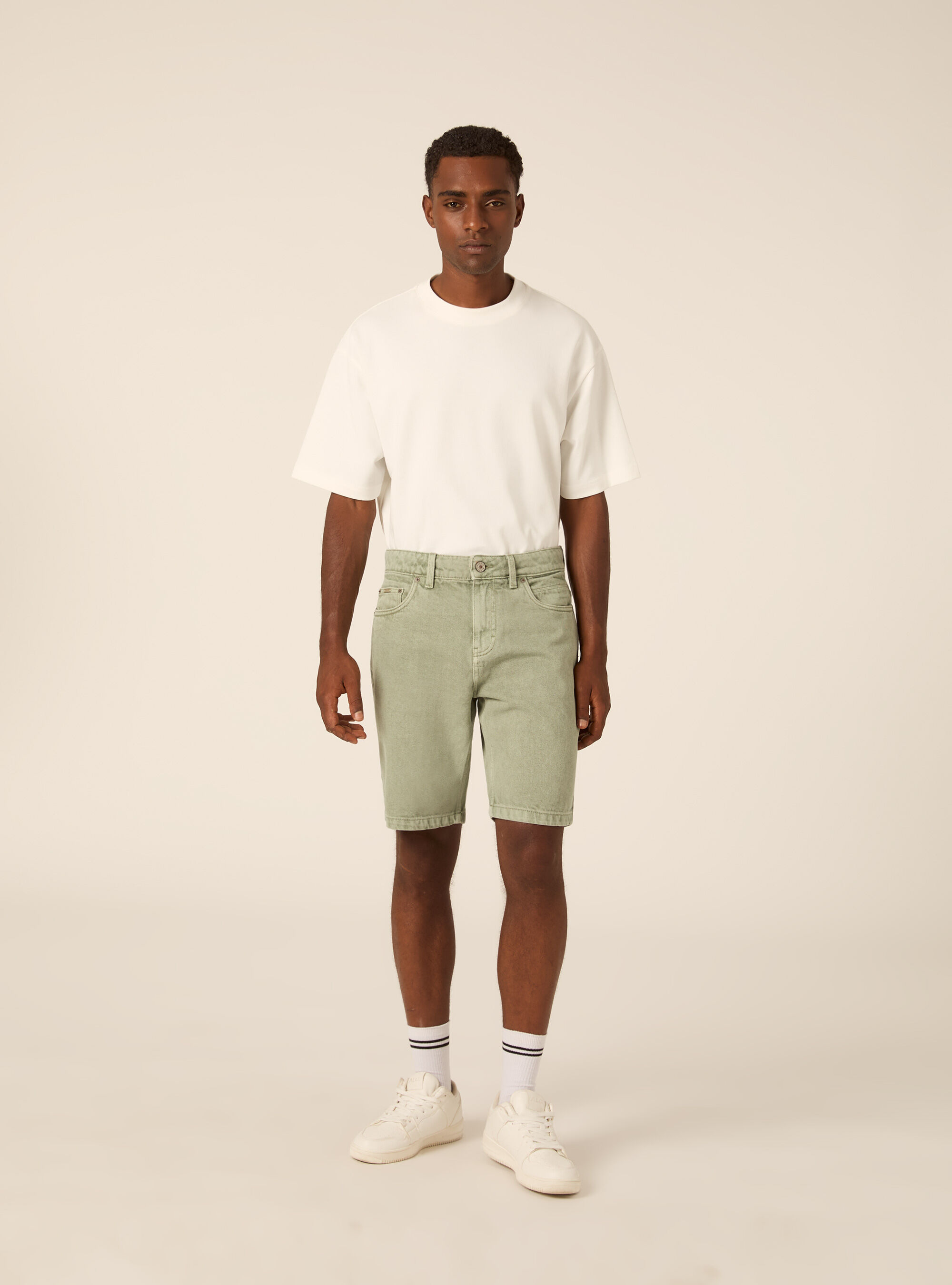 Bermuda Regular Fit in Cotone Leggero, KAKY CHIARO