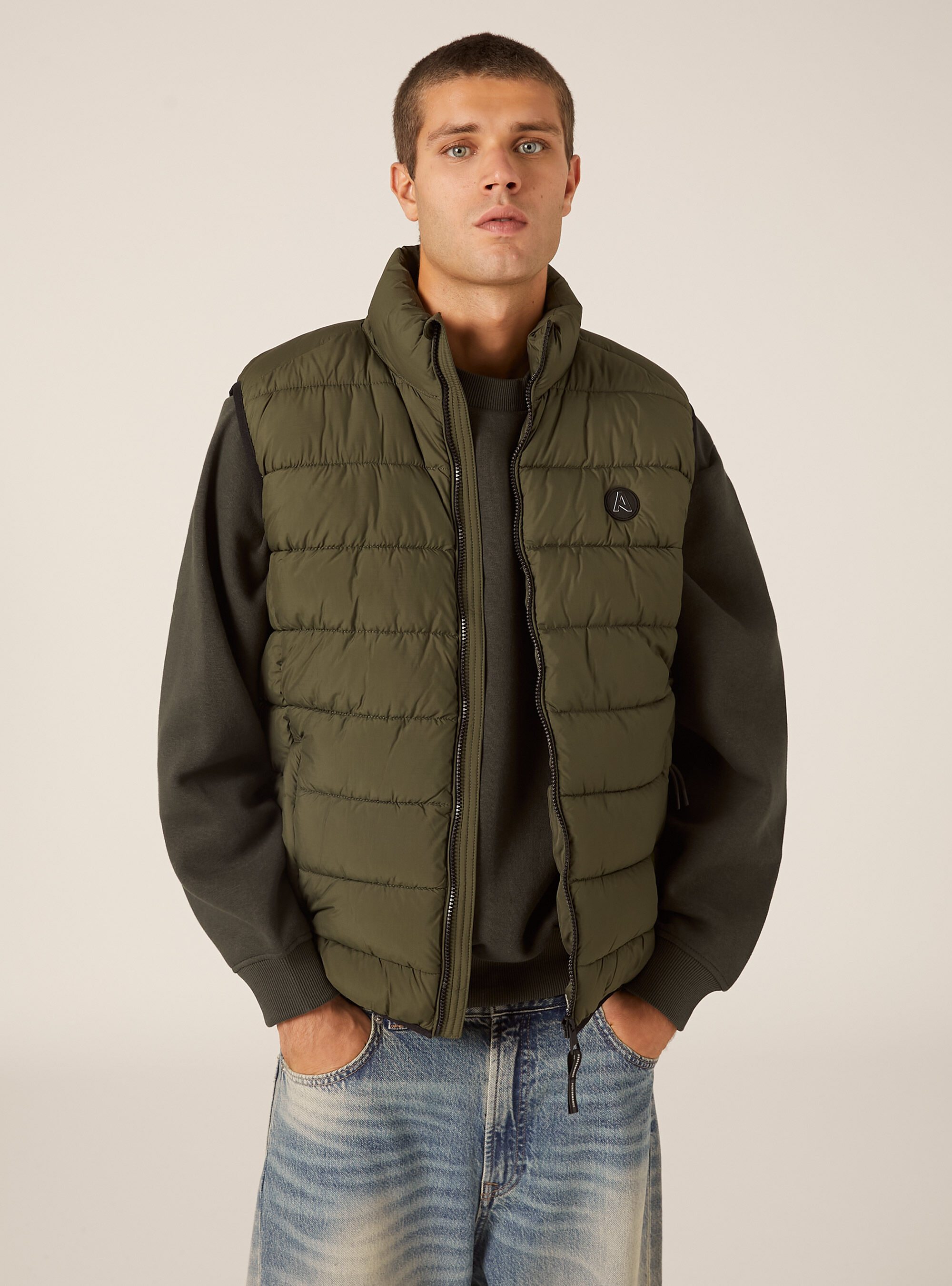 Veste sans manches rembourr&eacute;e