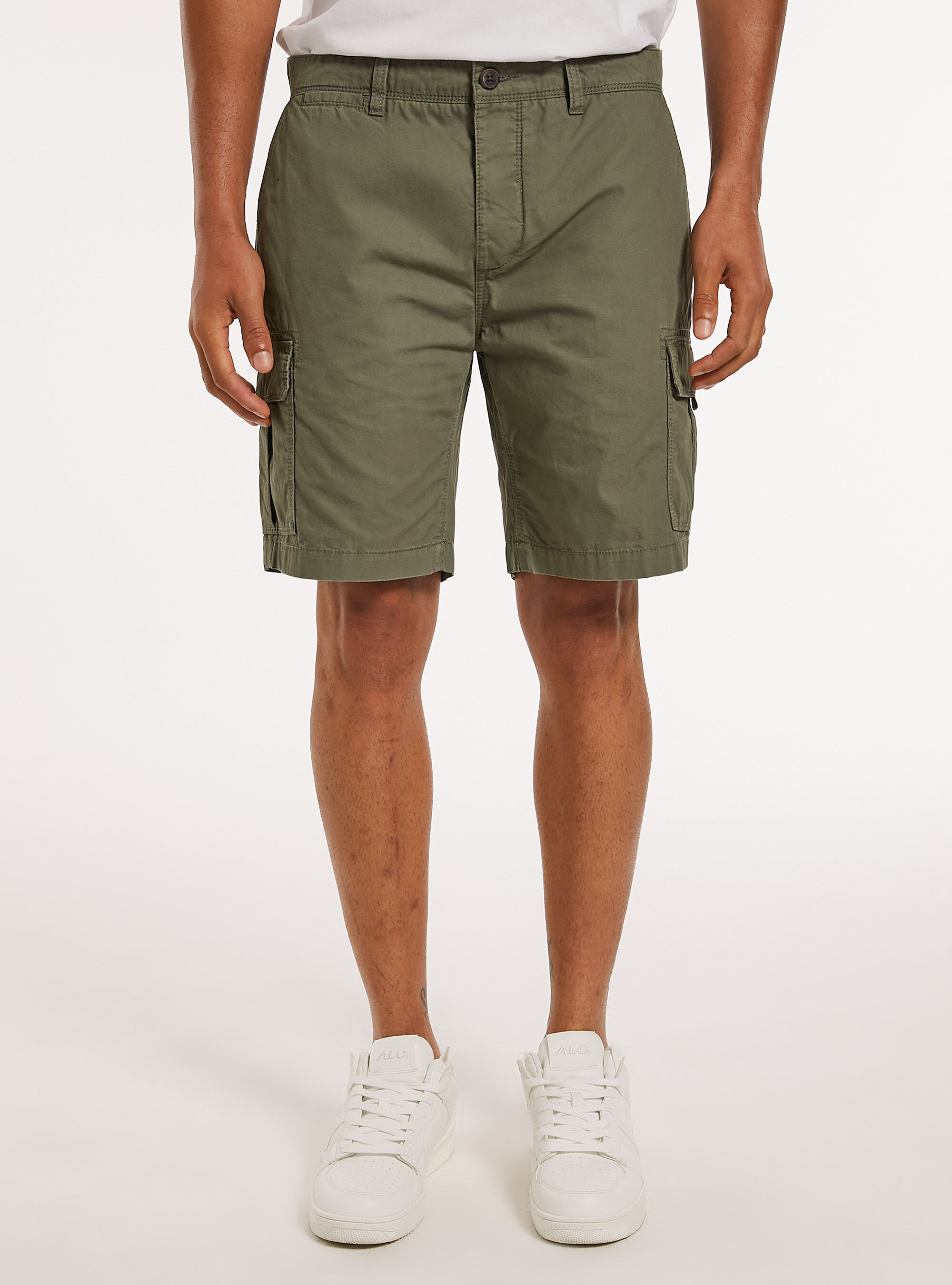 Cotton cargo bermuda shorts