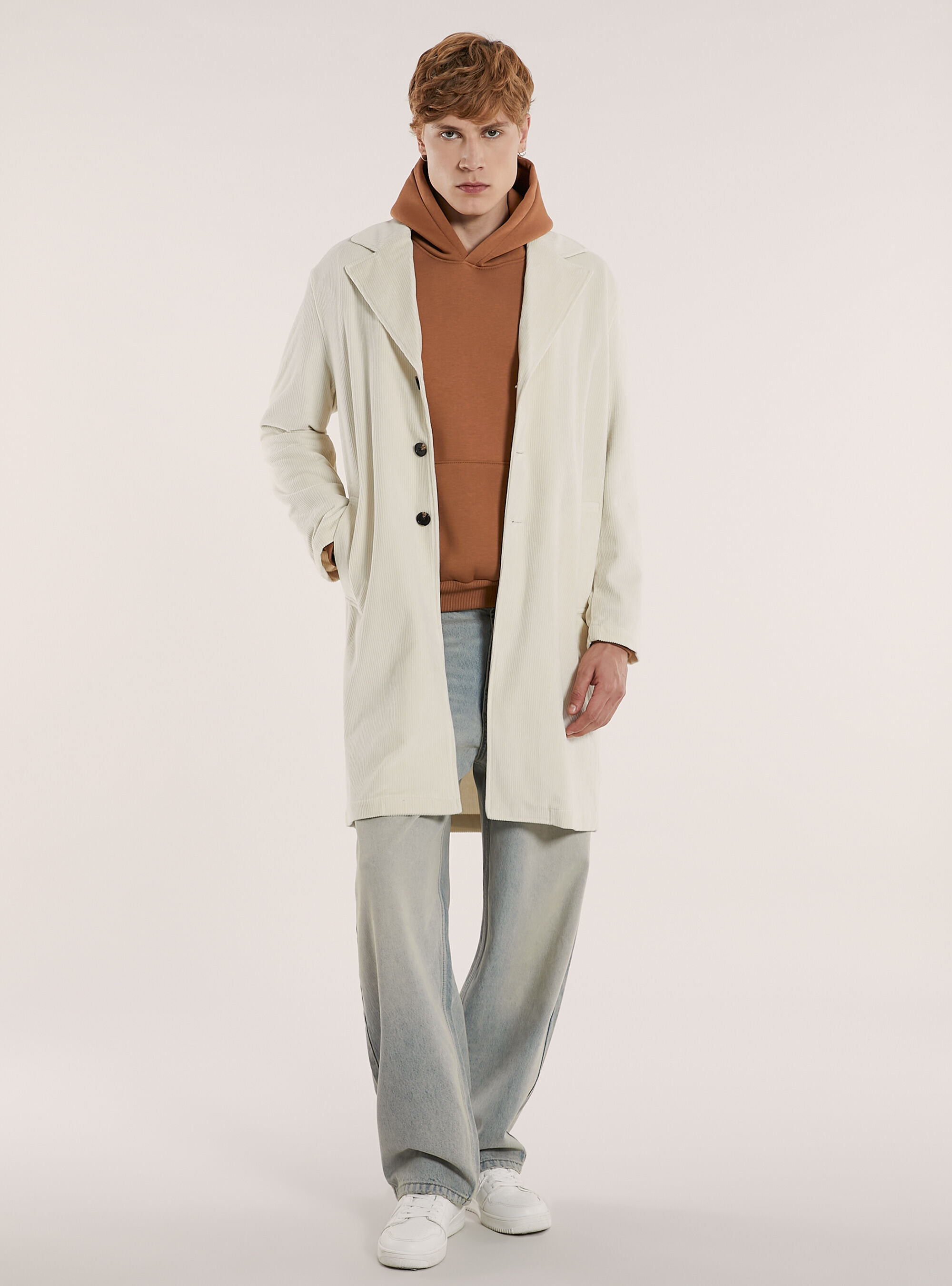 Manteau en velours non doubl&eacute;