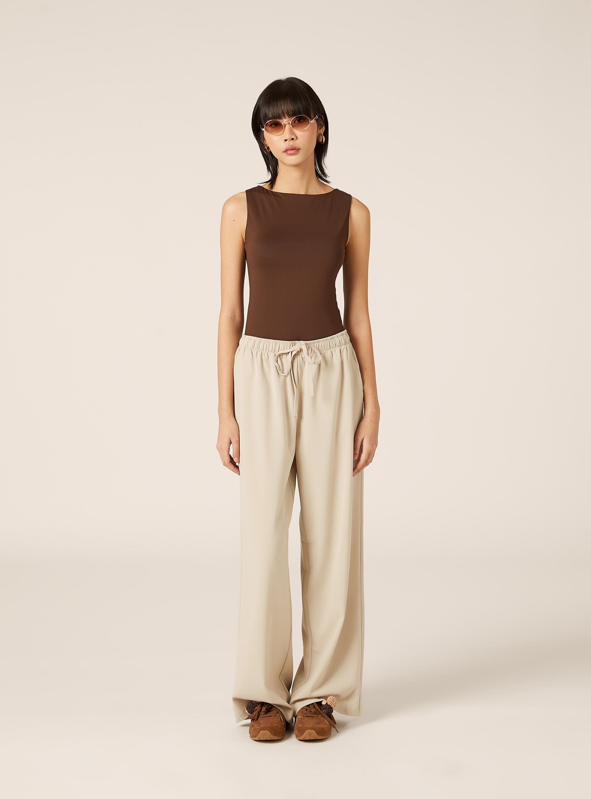 Pantaloni eleganti con coulisse