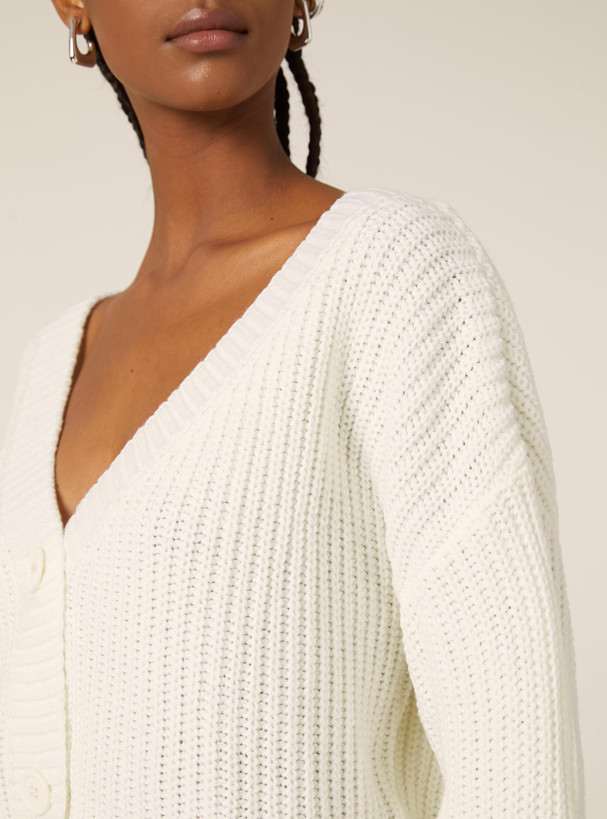 Cardigan en maille &agrave; encolure en V, WH1 OFF WHITE