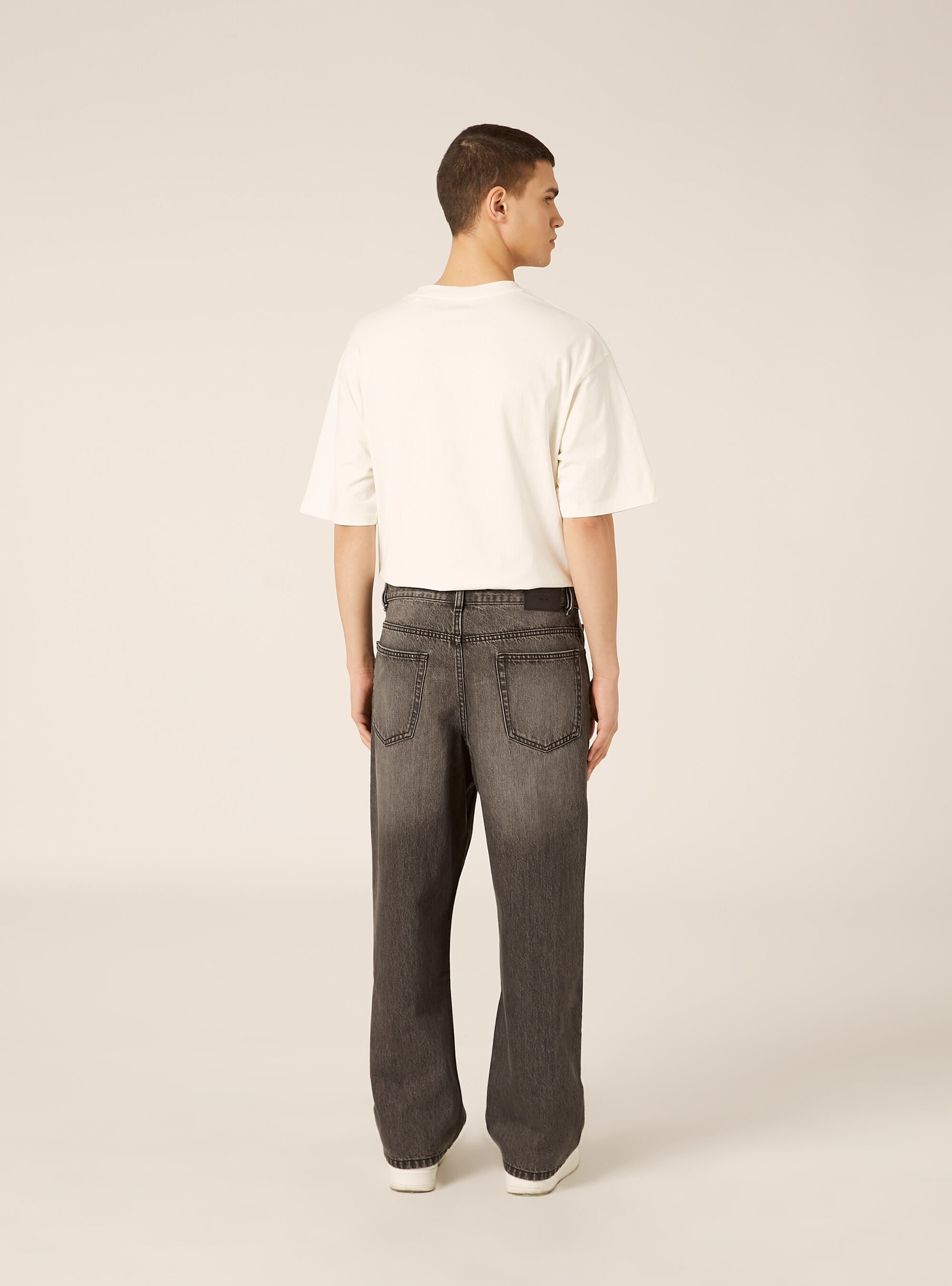 Jeans mit geradem Schnitt, D000 BLACK