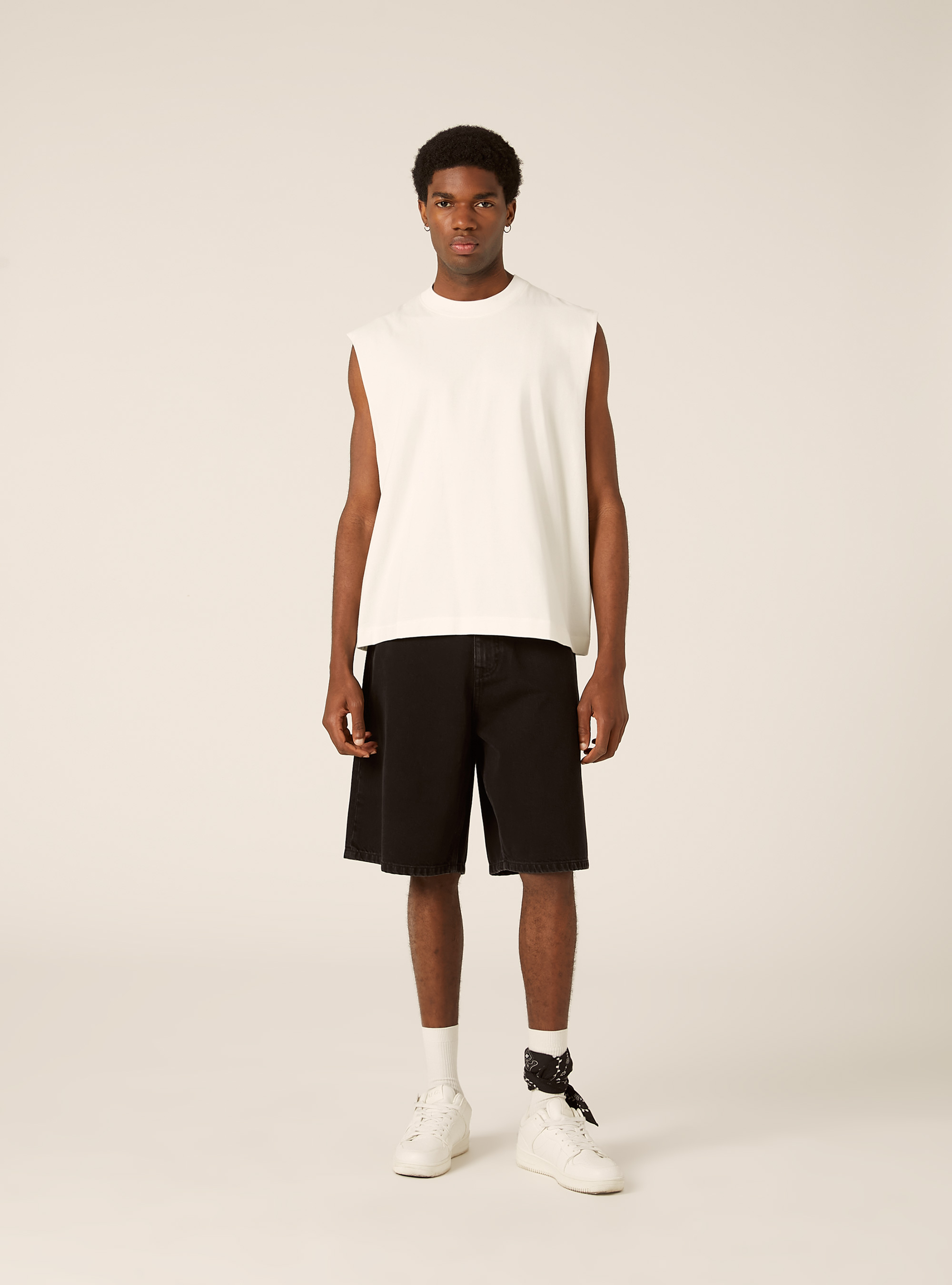 Jorts loose fit, NERO