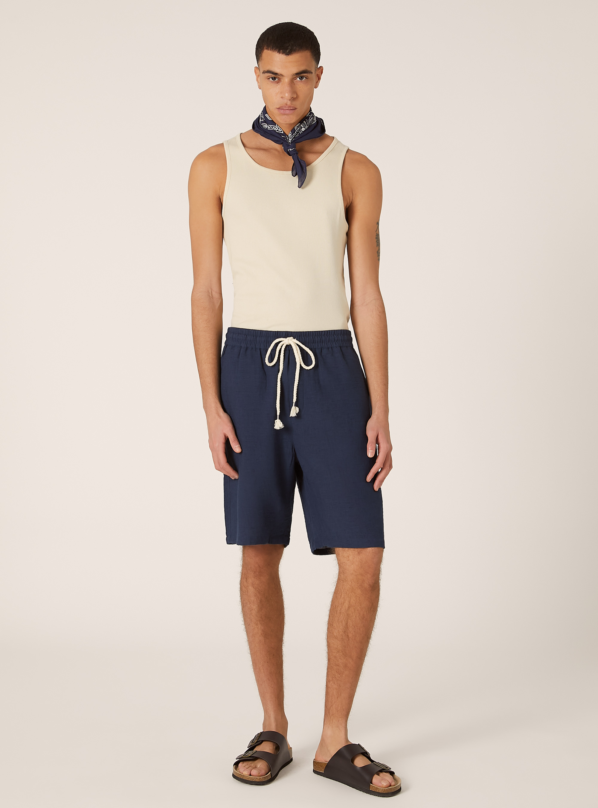 Bermuda l&eacute;ger avec taille &eacute;lastiqu&eacute;e, NA2 NAVY MEDIUM