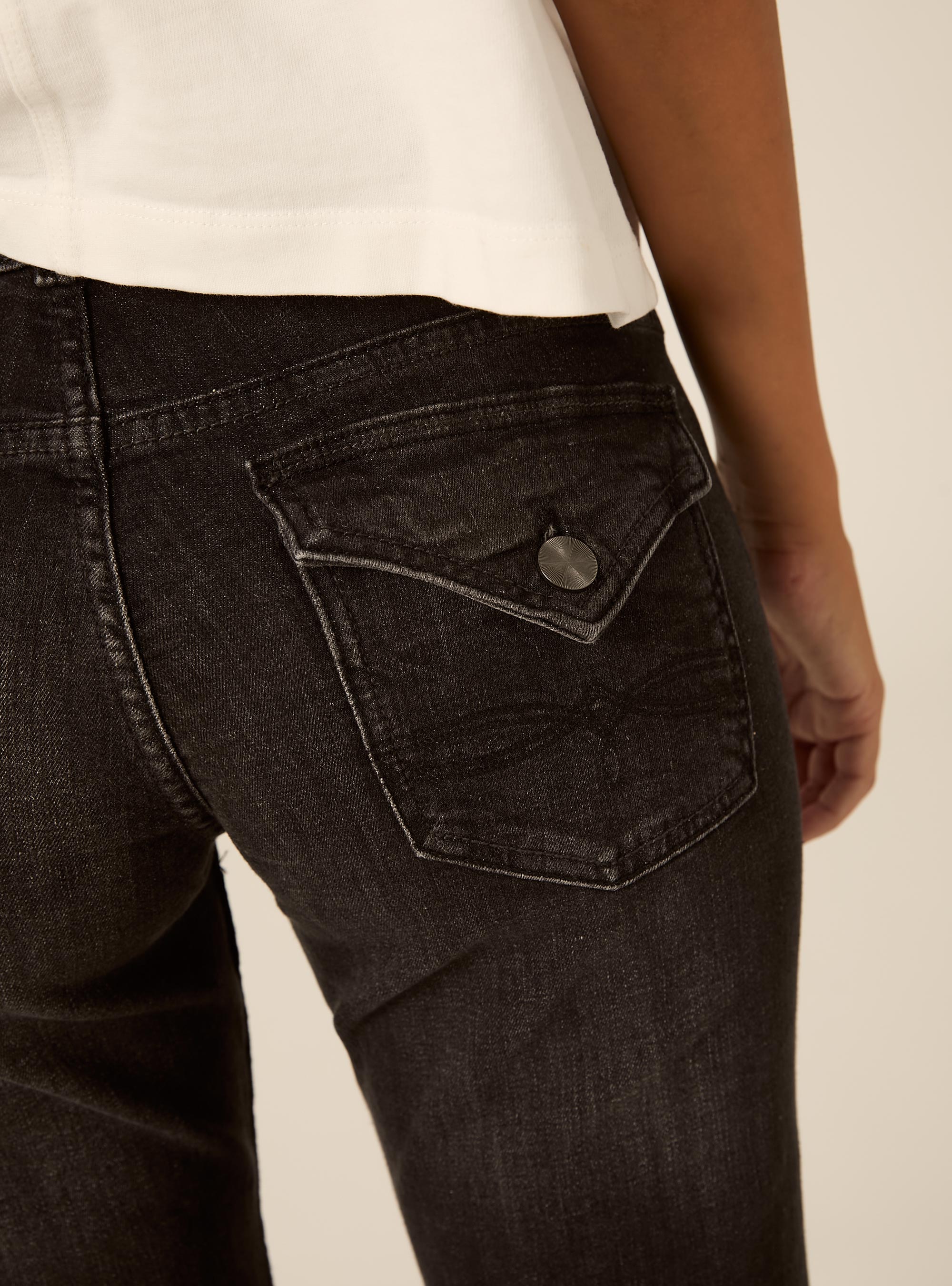 Jean bootcut taille basse avec poches &agrave; rabat, D000 BLACK