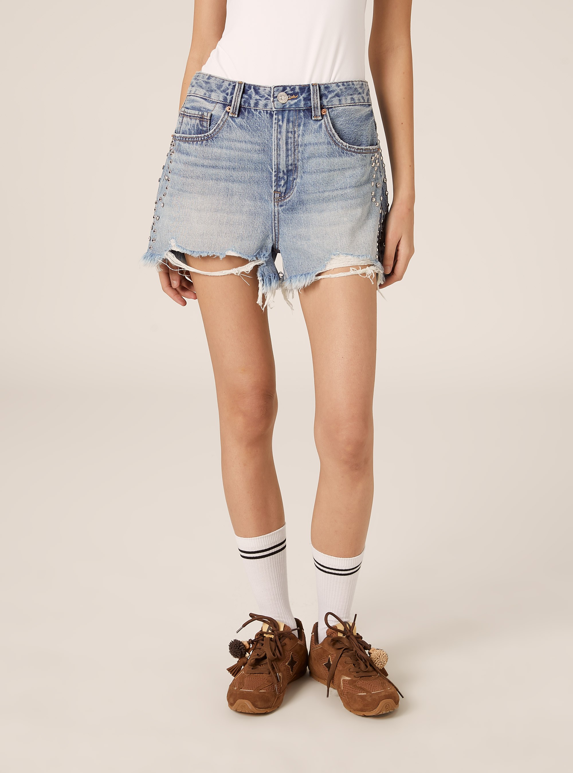 Shorts in denim con borchie, D006 AZURE