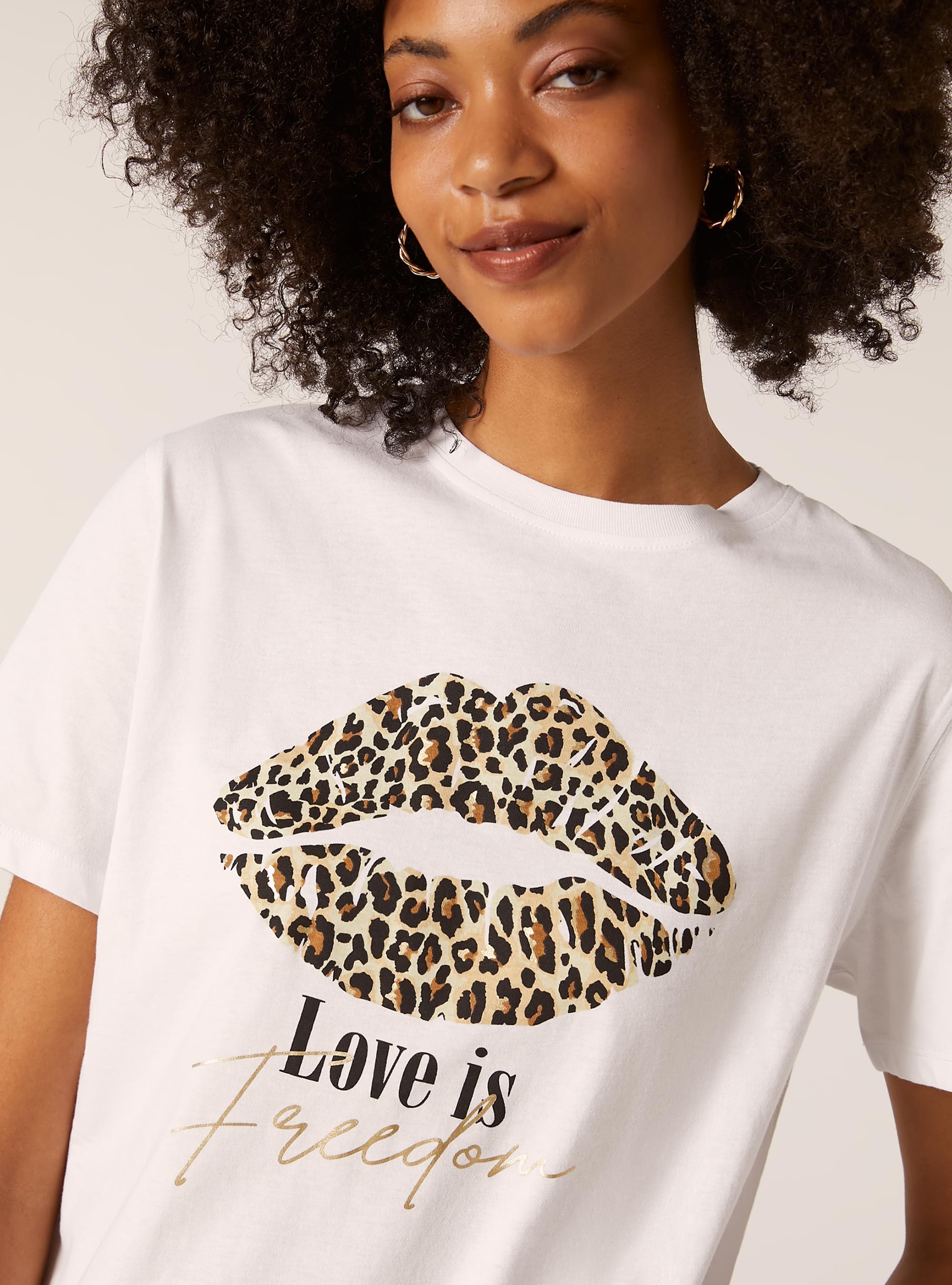 Camiseta con estampado met&aacute;lico, WH3 WHITE