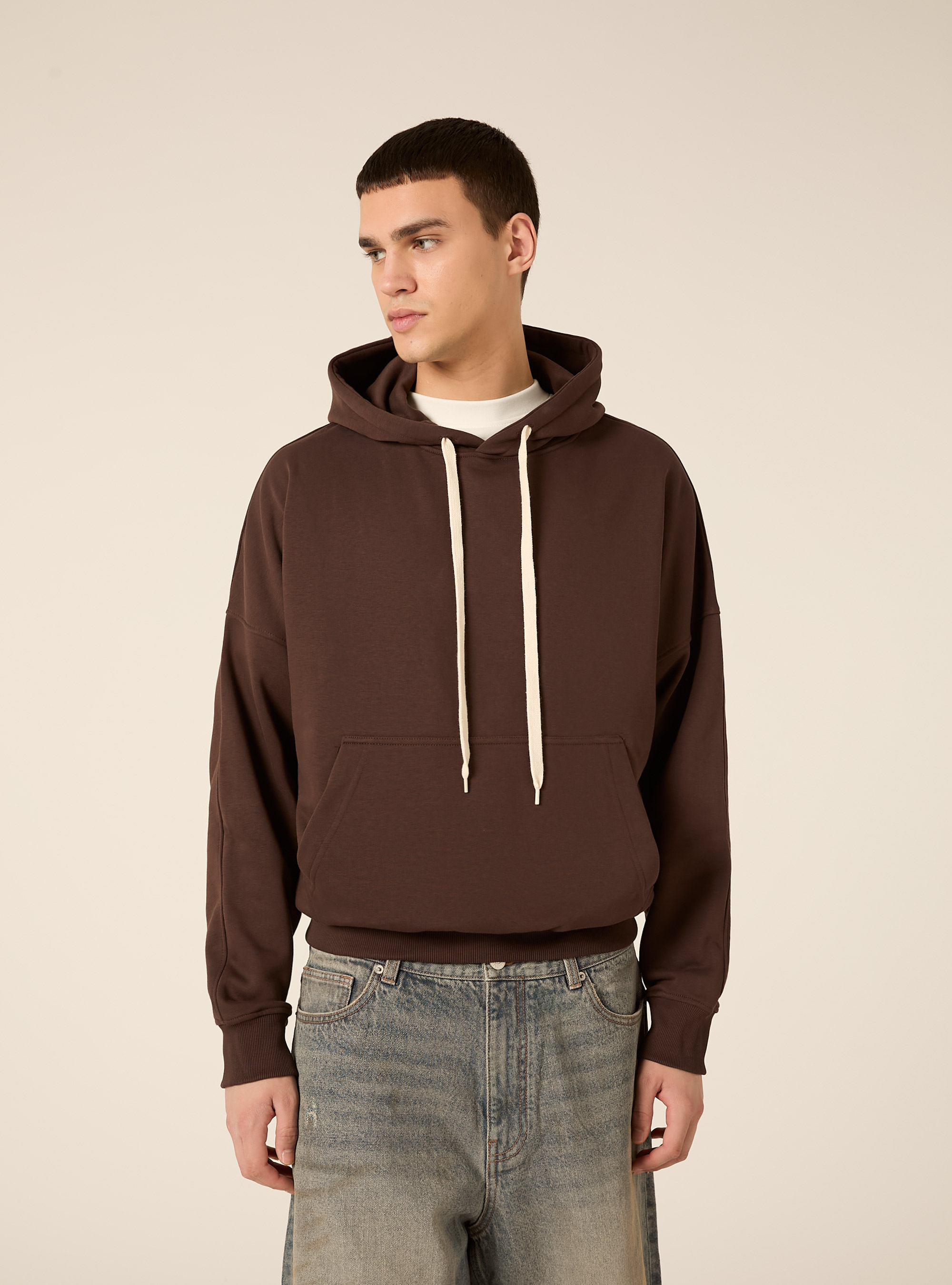 Boxy Fit Hoodie mit Puff-Print, BR1 BROWN DARK