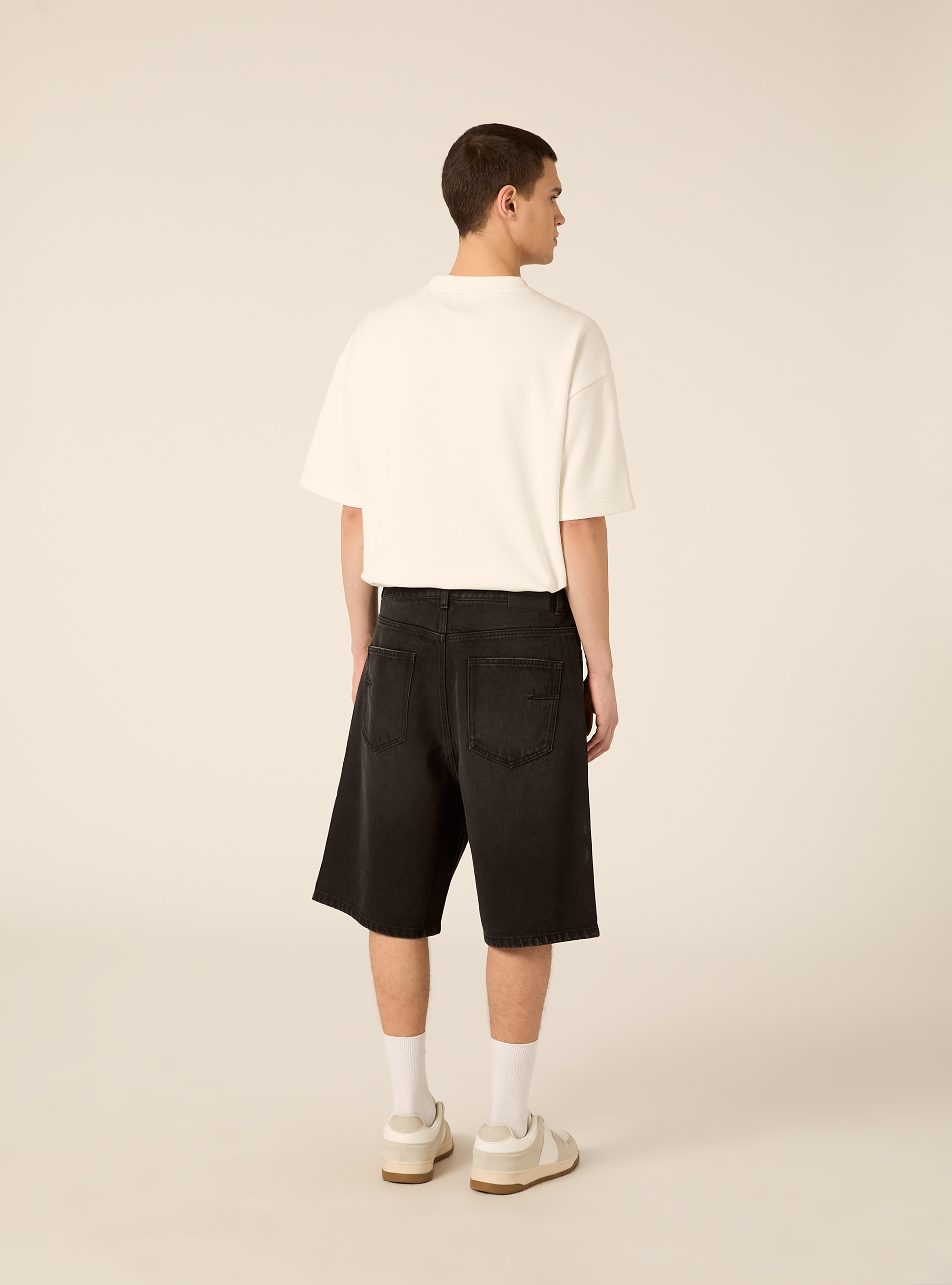 Pantalones cortos de denim de corte holgado, D000 BLACK