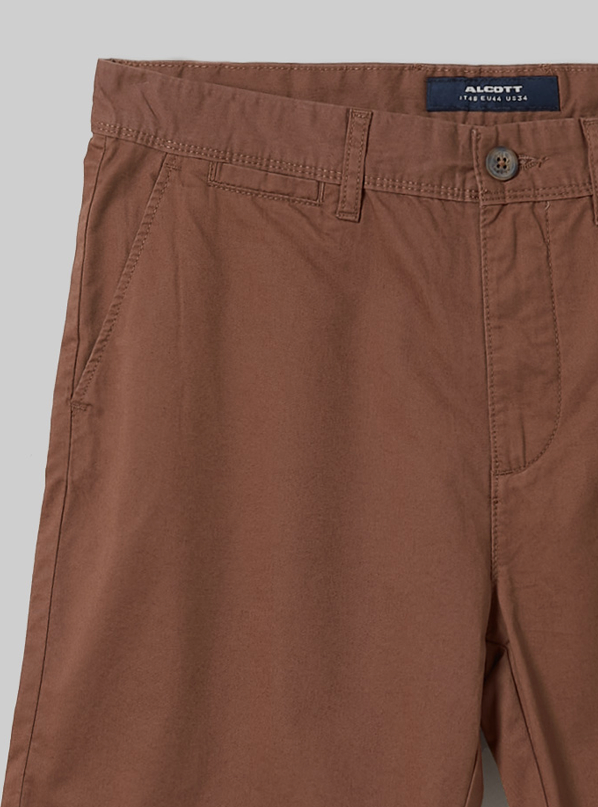 Bermuda in twill in tinta unita, MARRONE MEDIO