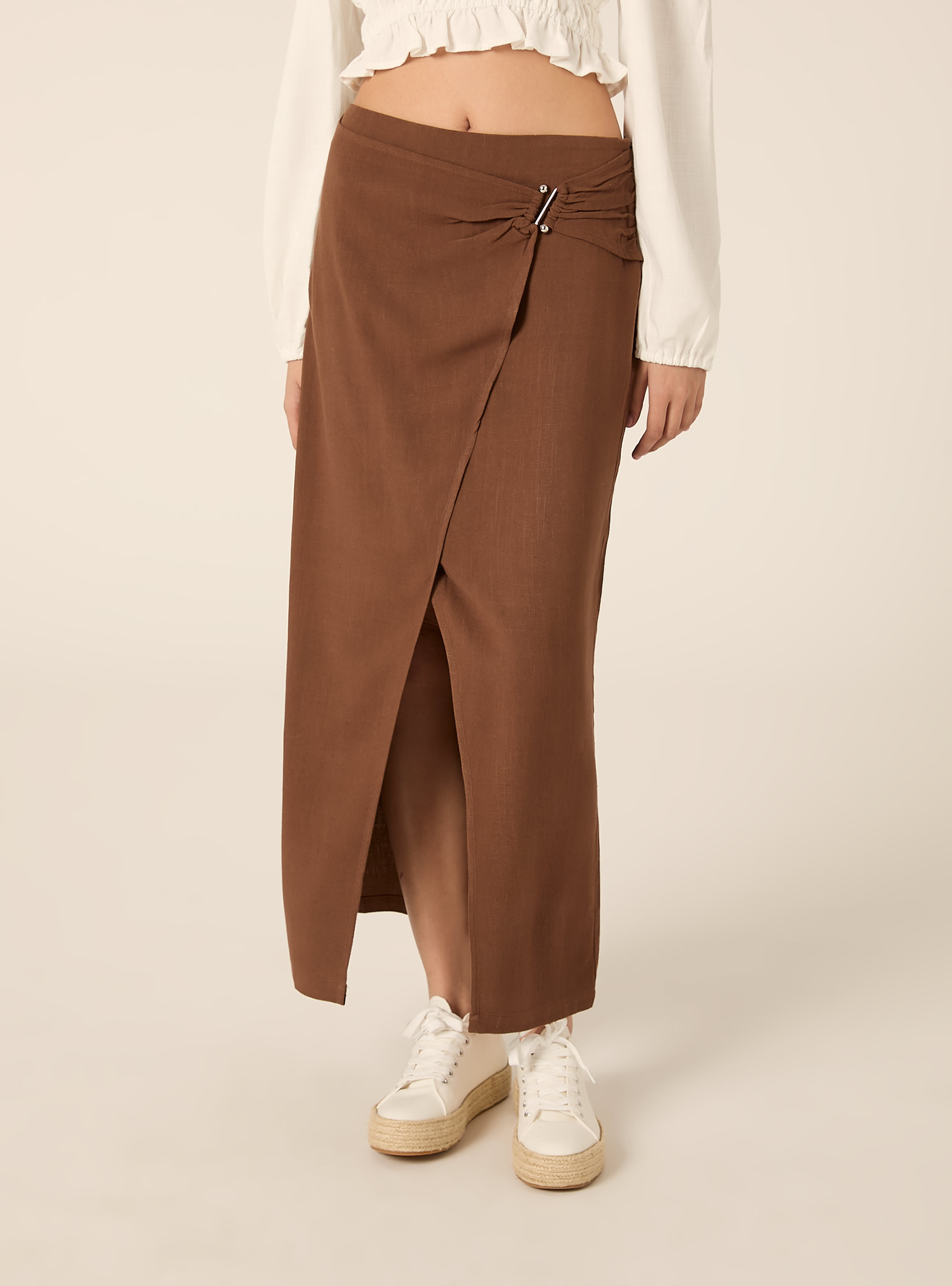 Falda midi asim&eacute;trica en mezcla de lino, BR2 BROWN MEDIUM