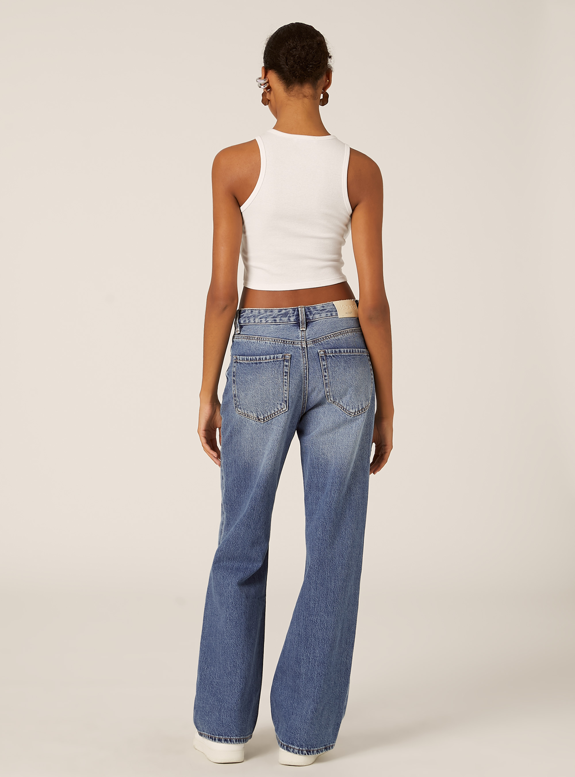 Jeans mit gerader Passform, D003 MEDIUM BLUE