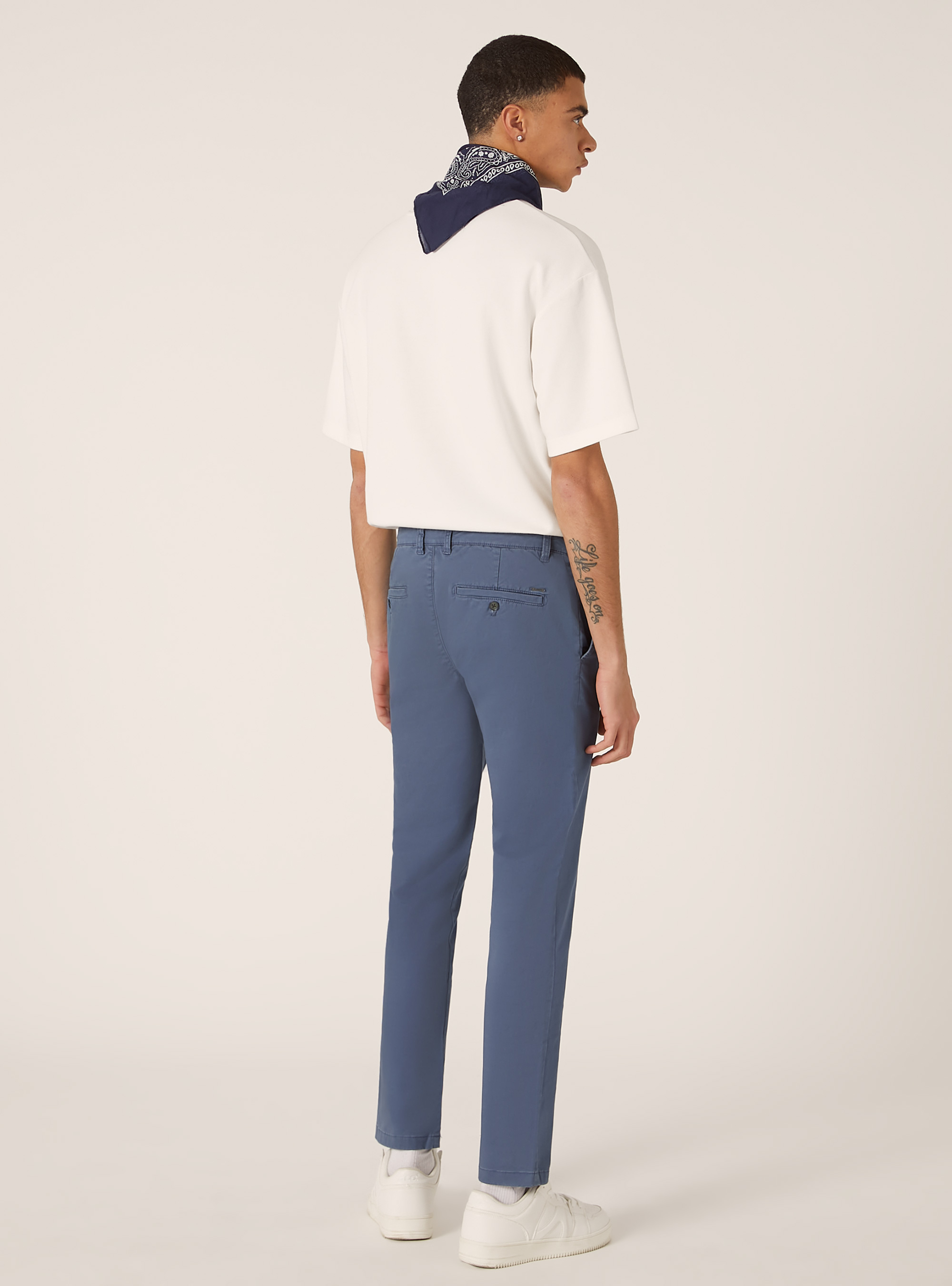 Pantalon chino stretch en serg&eacute; coupe skinny, AZ1 AZURE DARK