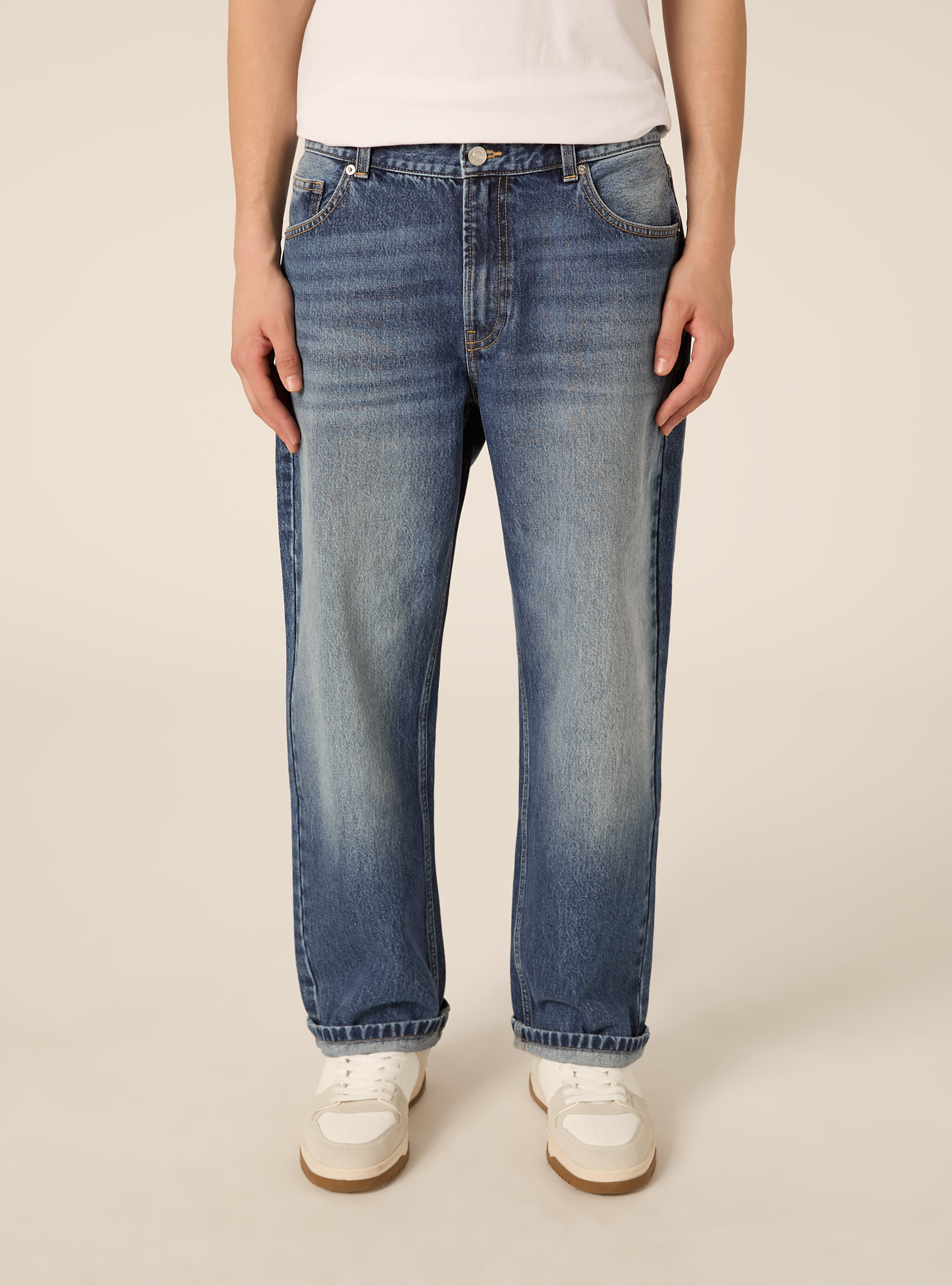 Jeans mit konischer Passform, D003 MEDIUM BLUE