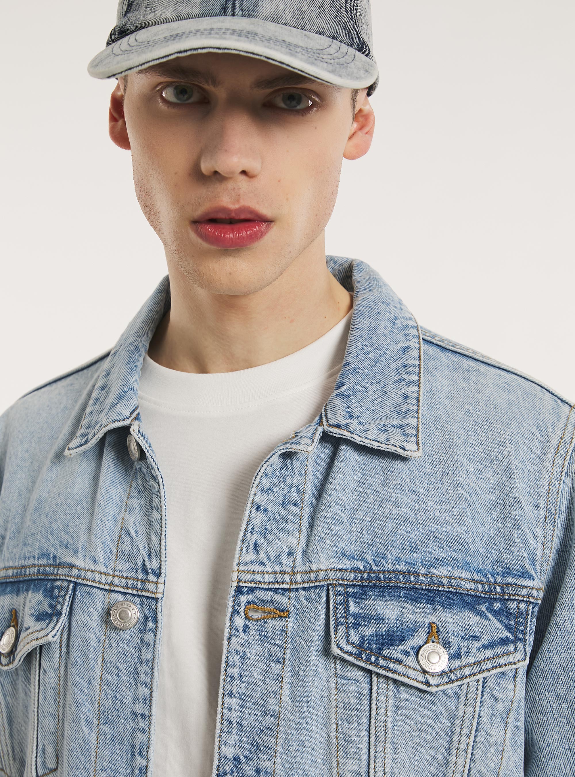 Veste en denim &agrave; coupe r&eacute;guli&egrave;re, D006 AZURE