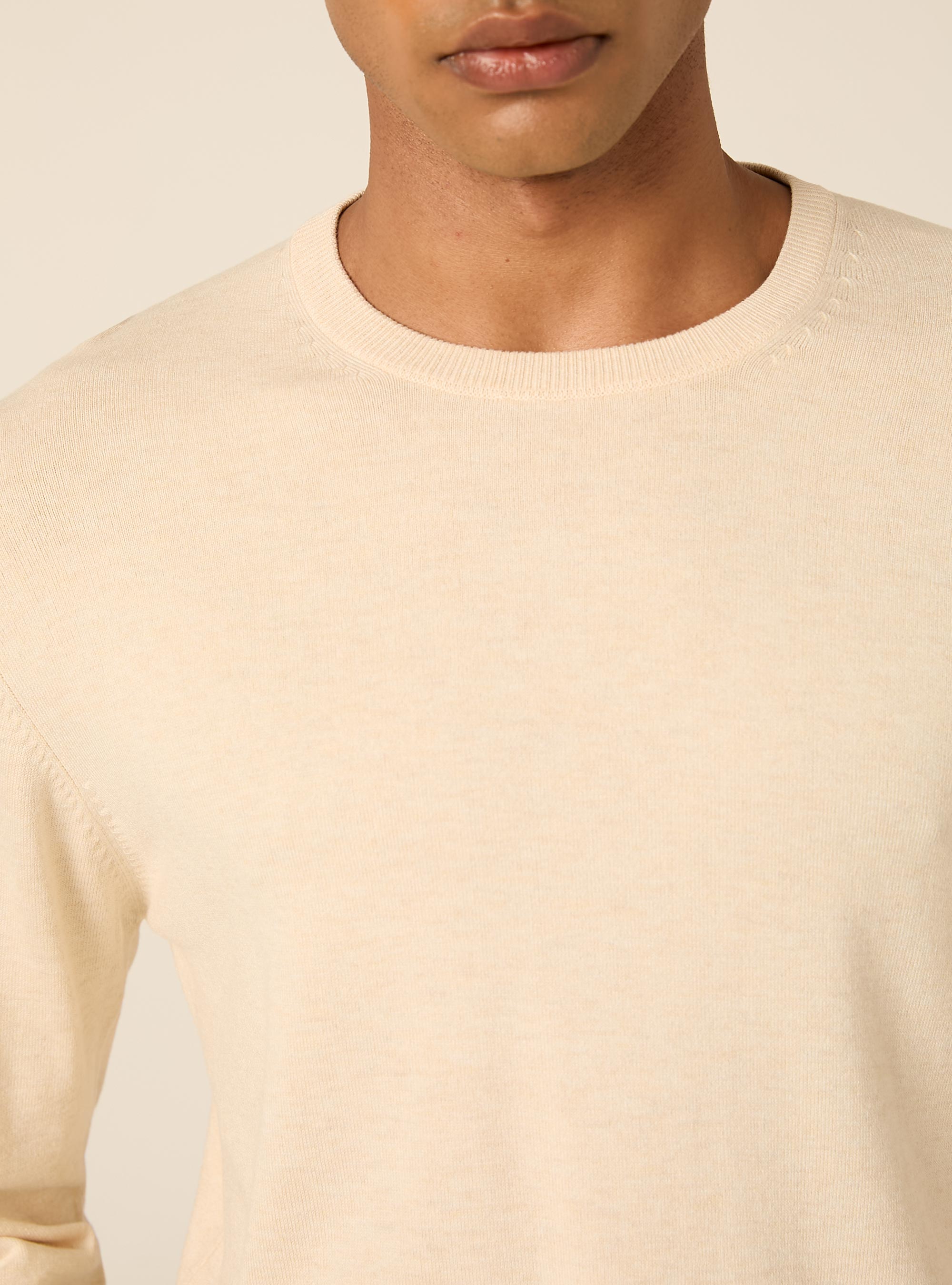 Jersey de cuello redondo en viscosa Lenzing Ecovero, MCR3 CREAM MEL LIGHT