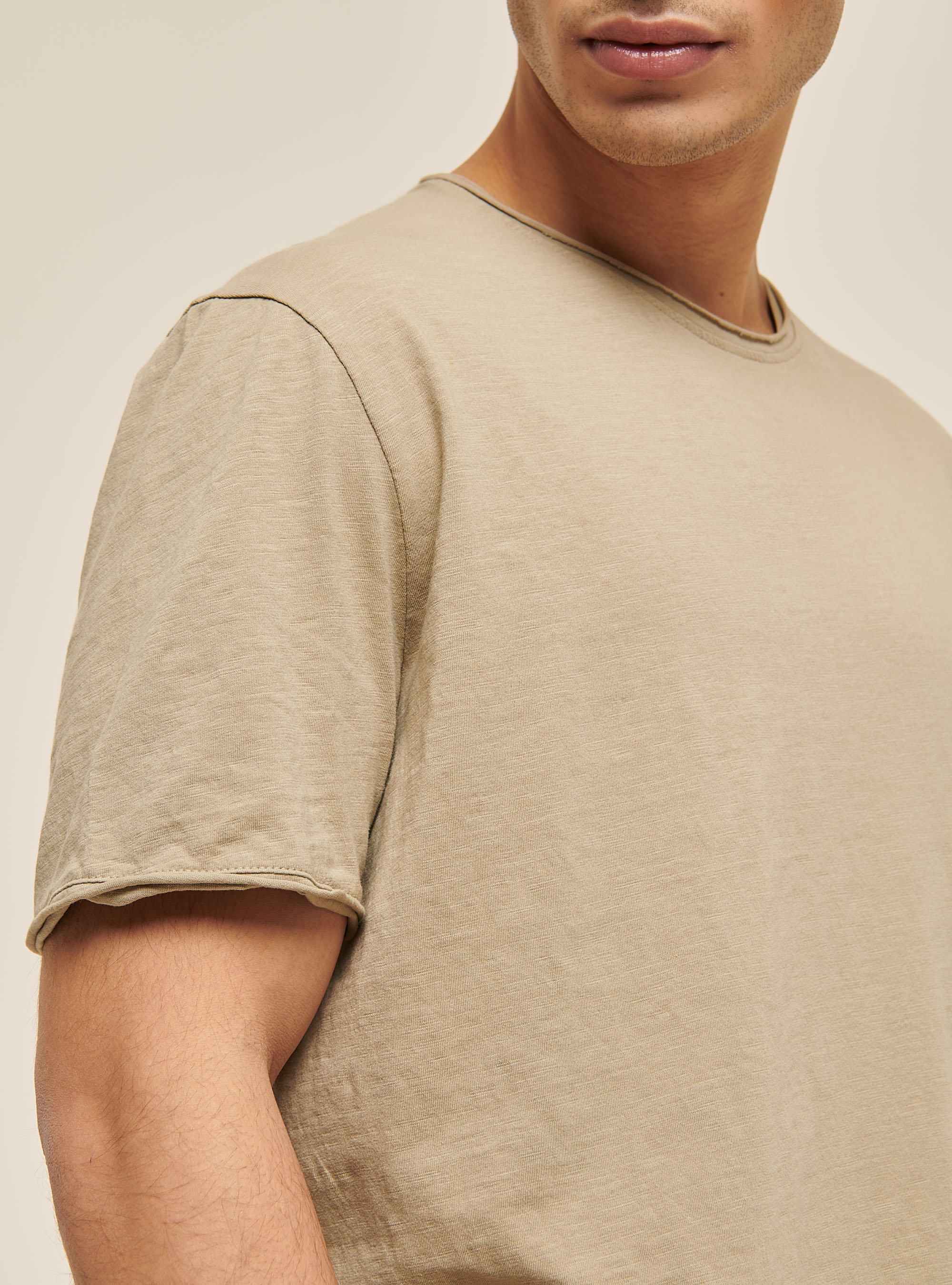 T-shirt en coton coup&eacute; &agrave; vif, BG2 BEIGE MEDIUM