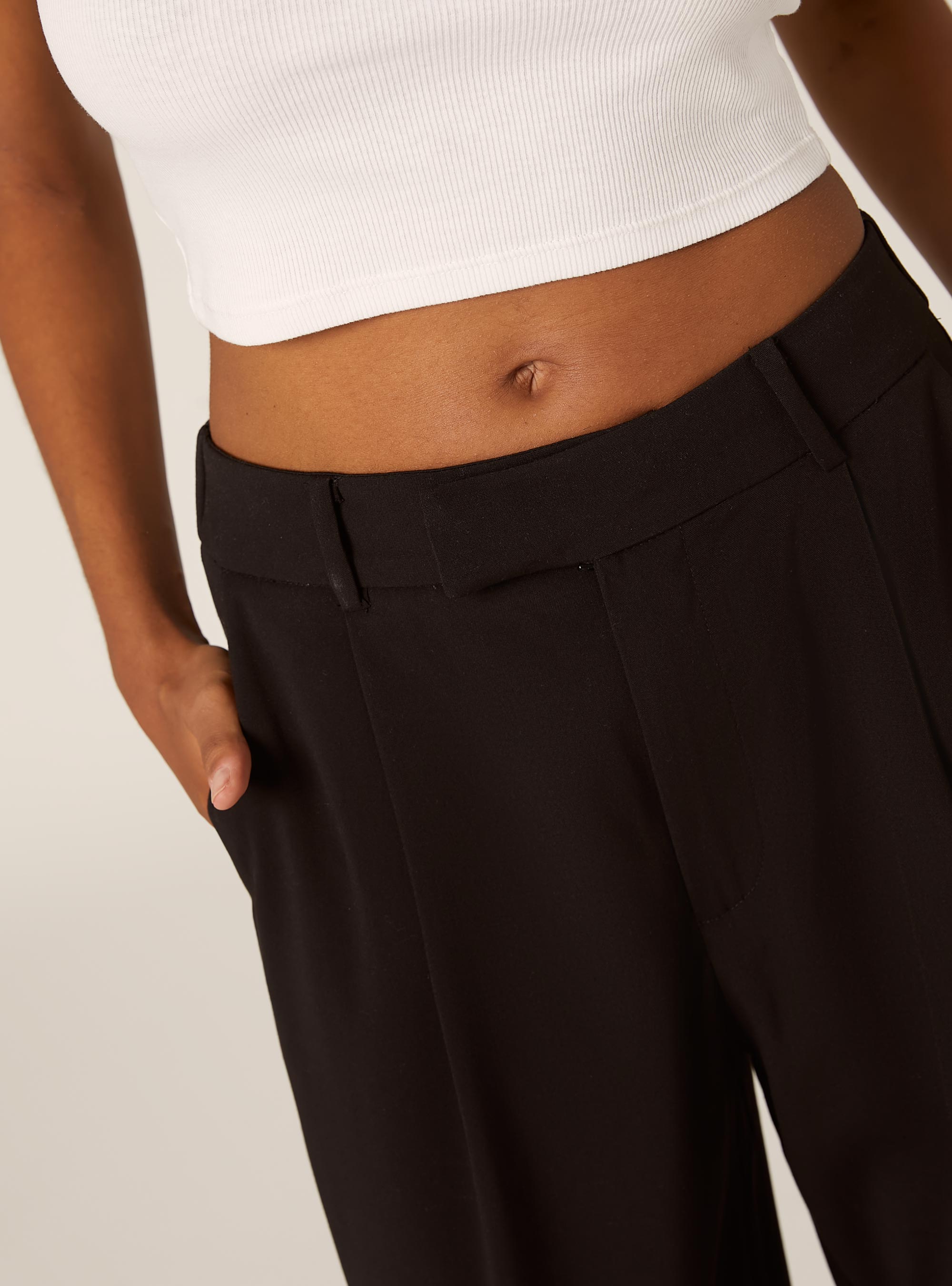 Pantalon tailleur &agrave; jambes larges, BK1 BLACK