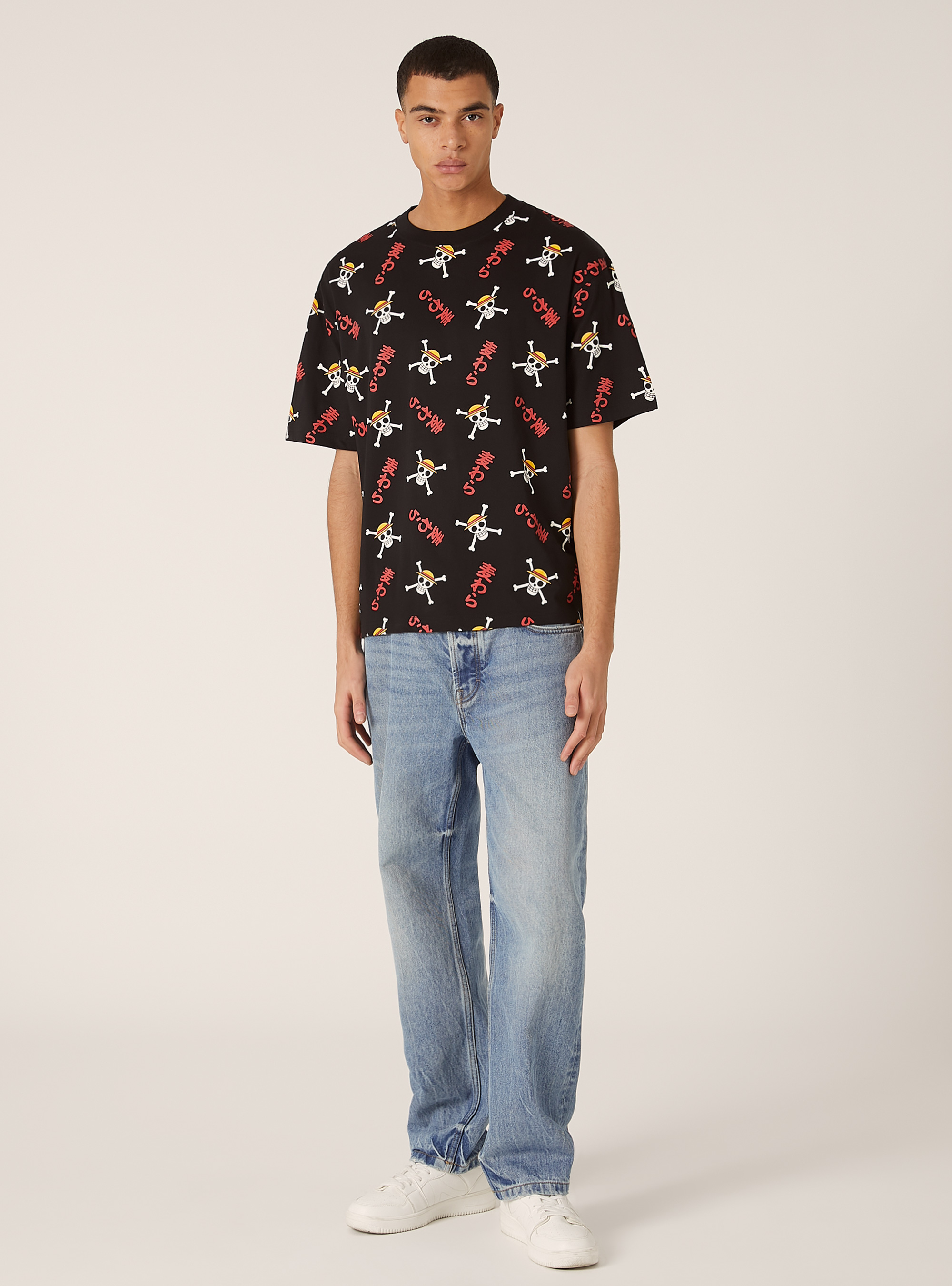 One Piece boxy fit t-shirt / Alcott, BK1 BLACK