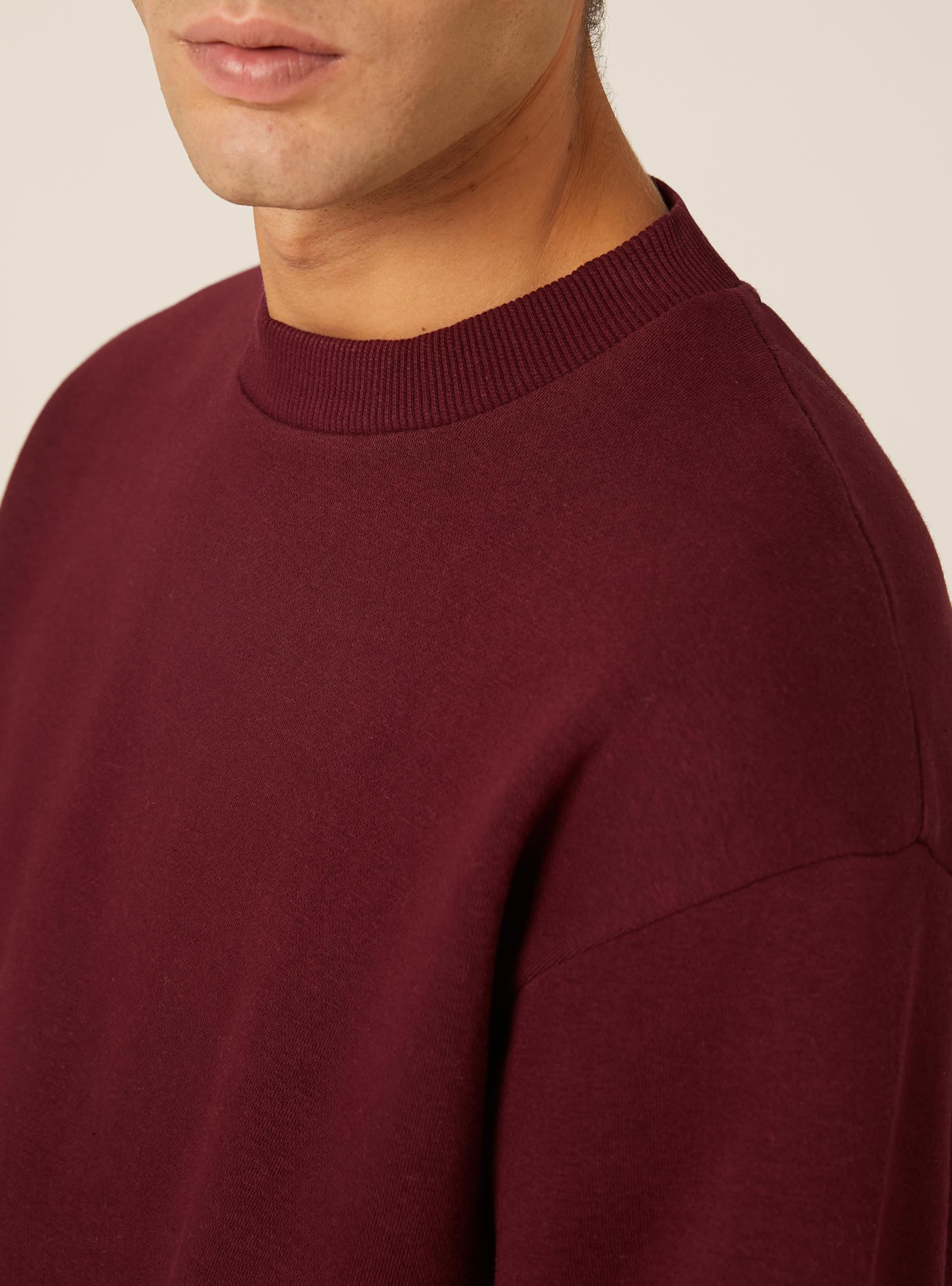 Sweat-shirt &agrave; col rond et coupe carr&eacute;e, BO1 BORDEAUX DARK