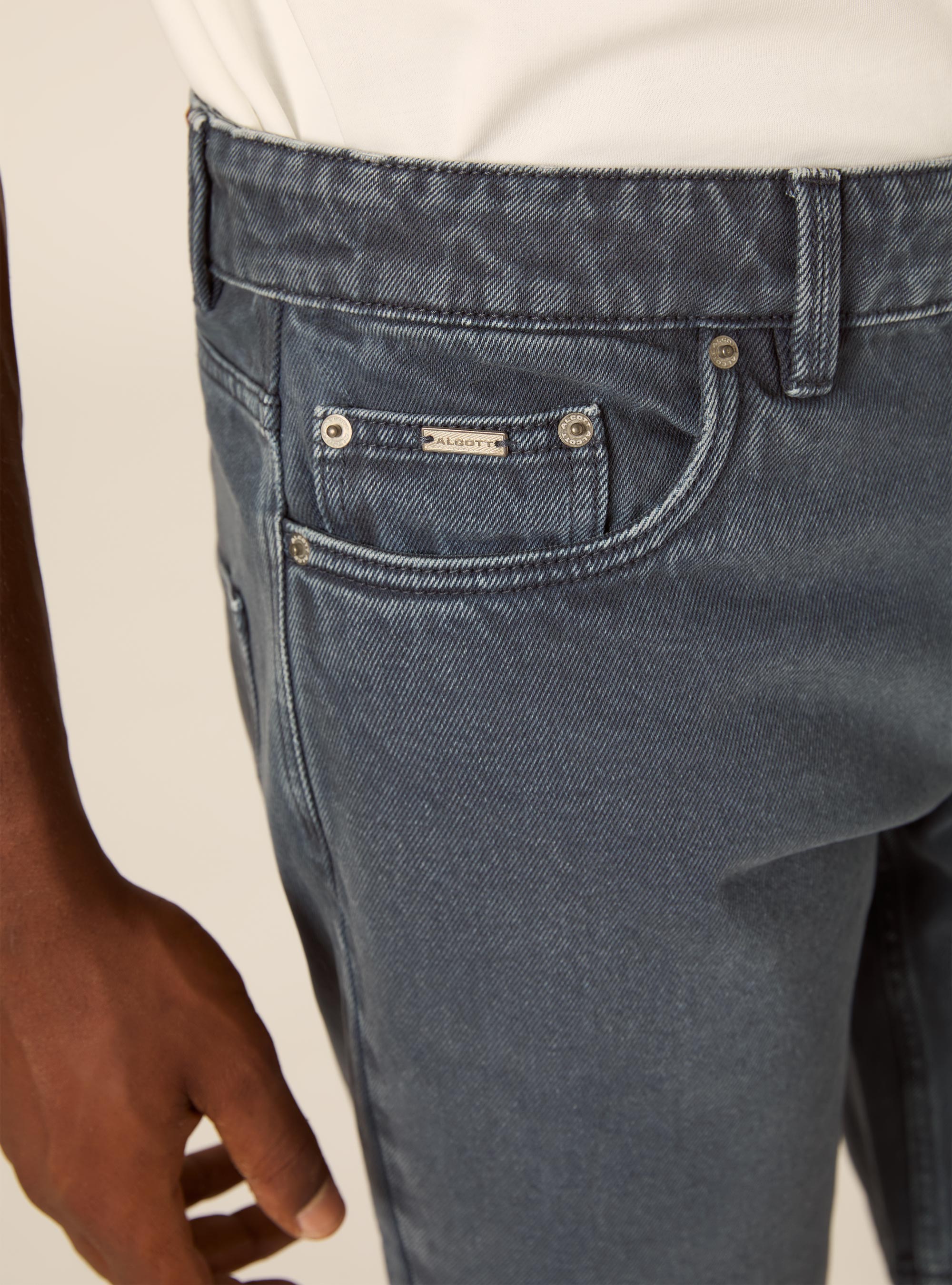 Bermuda Basique Teint en Pi&egrave;ce, NA2 NAVY MEDIUM