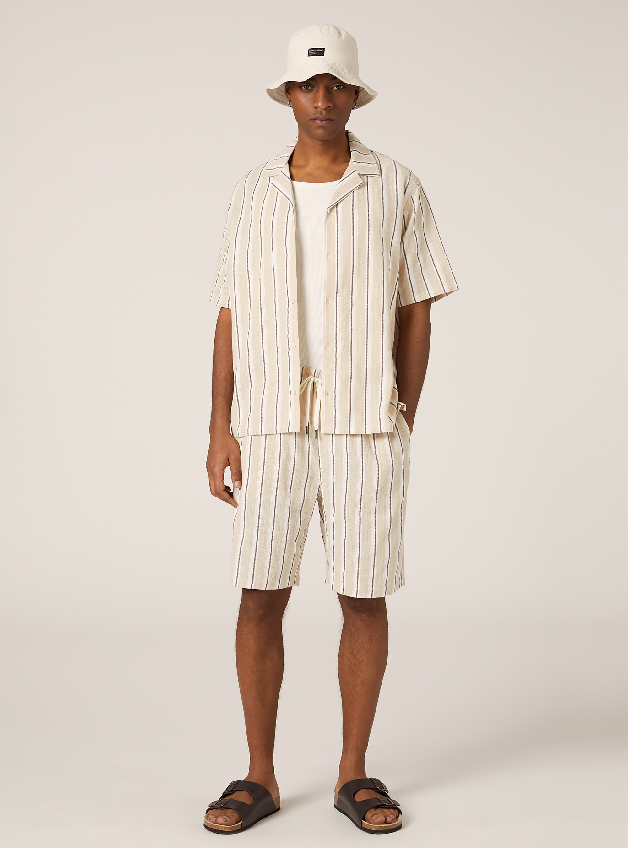 Gestreiftes Kurzarmhemd aus Leinen, BG2 BEIGE MEDIUM