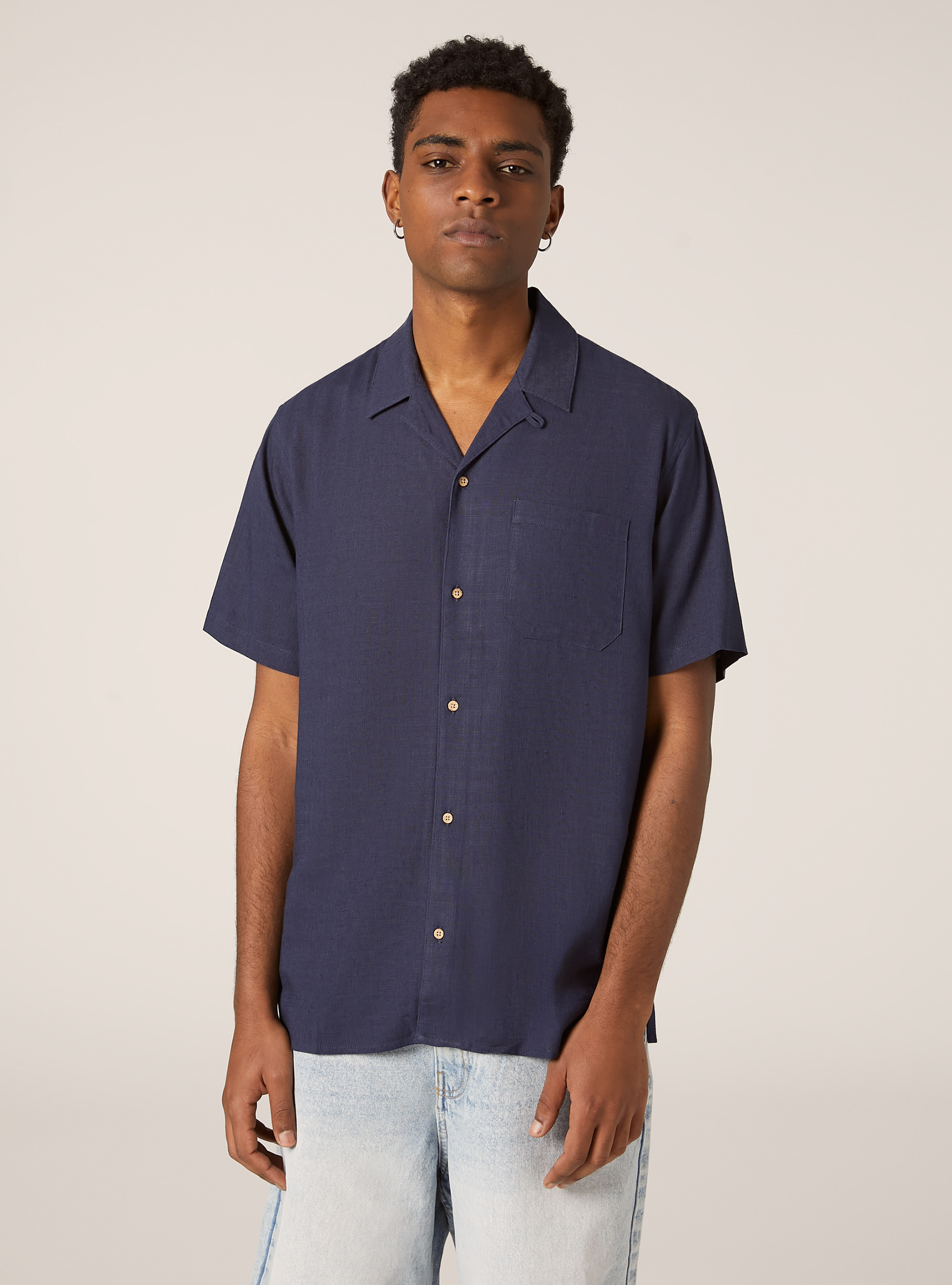 Chemise en lin m&eacute;lang&eacute; avec col bowling, BL2 BLUE MEDIUM