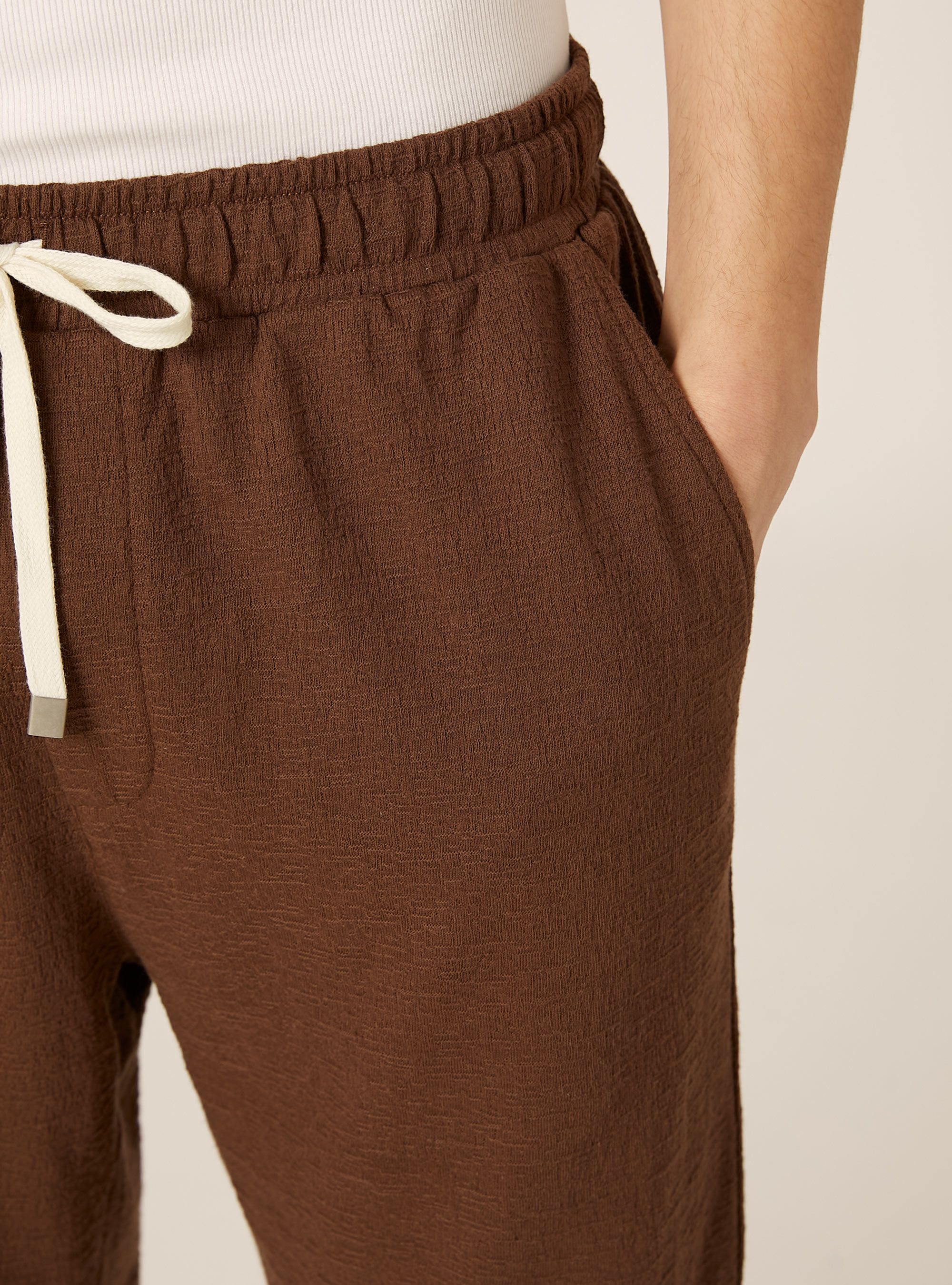 Textured Bermuda Shorts, Regular Fit, BR1 BROWN DARK