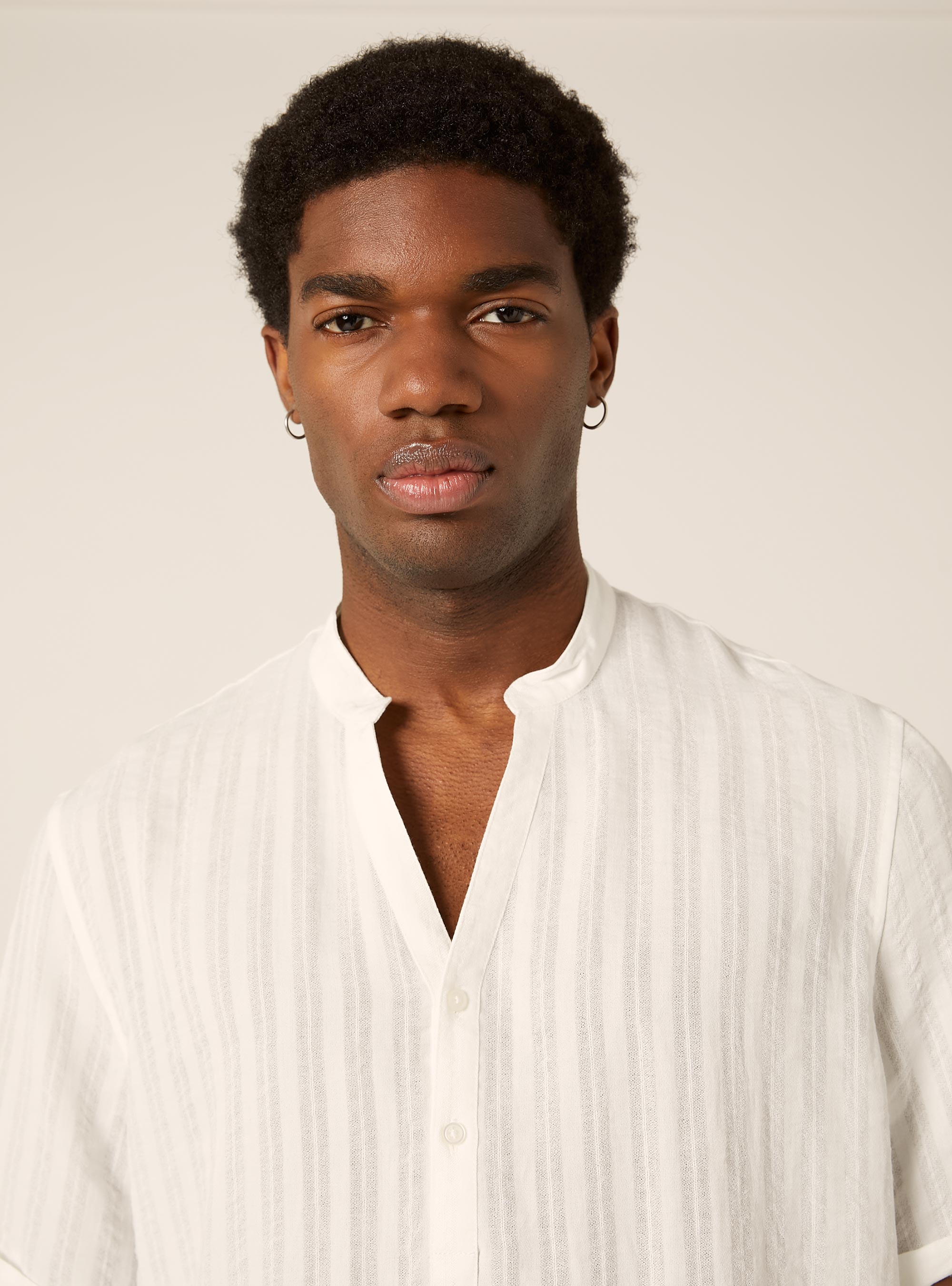 Short Sleeve Henley Popover Shirt with Vertical Texture, WH2 WHITE