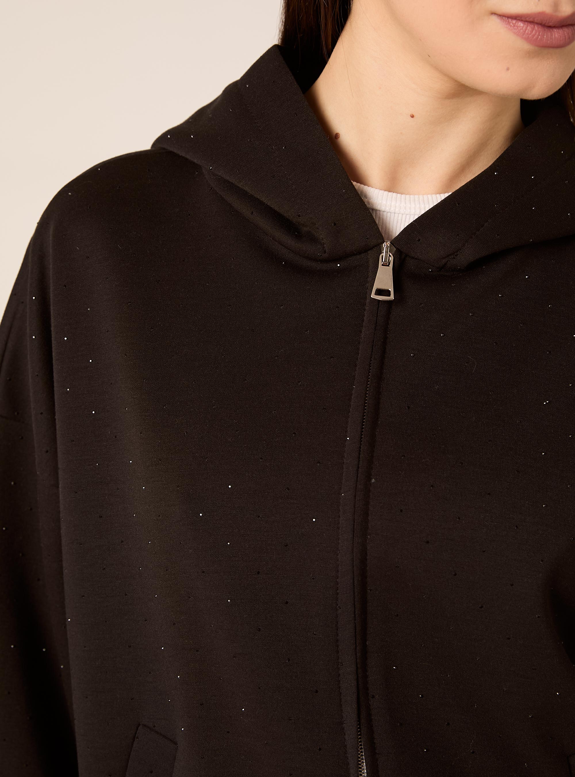 Felpa con zip fit soft touch con strass, NERO