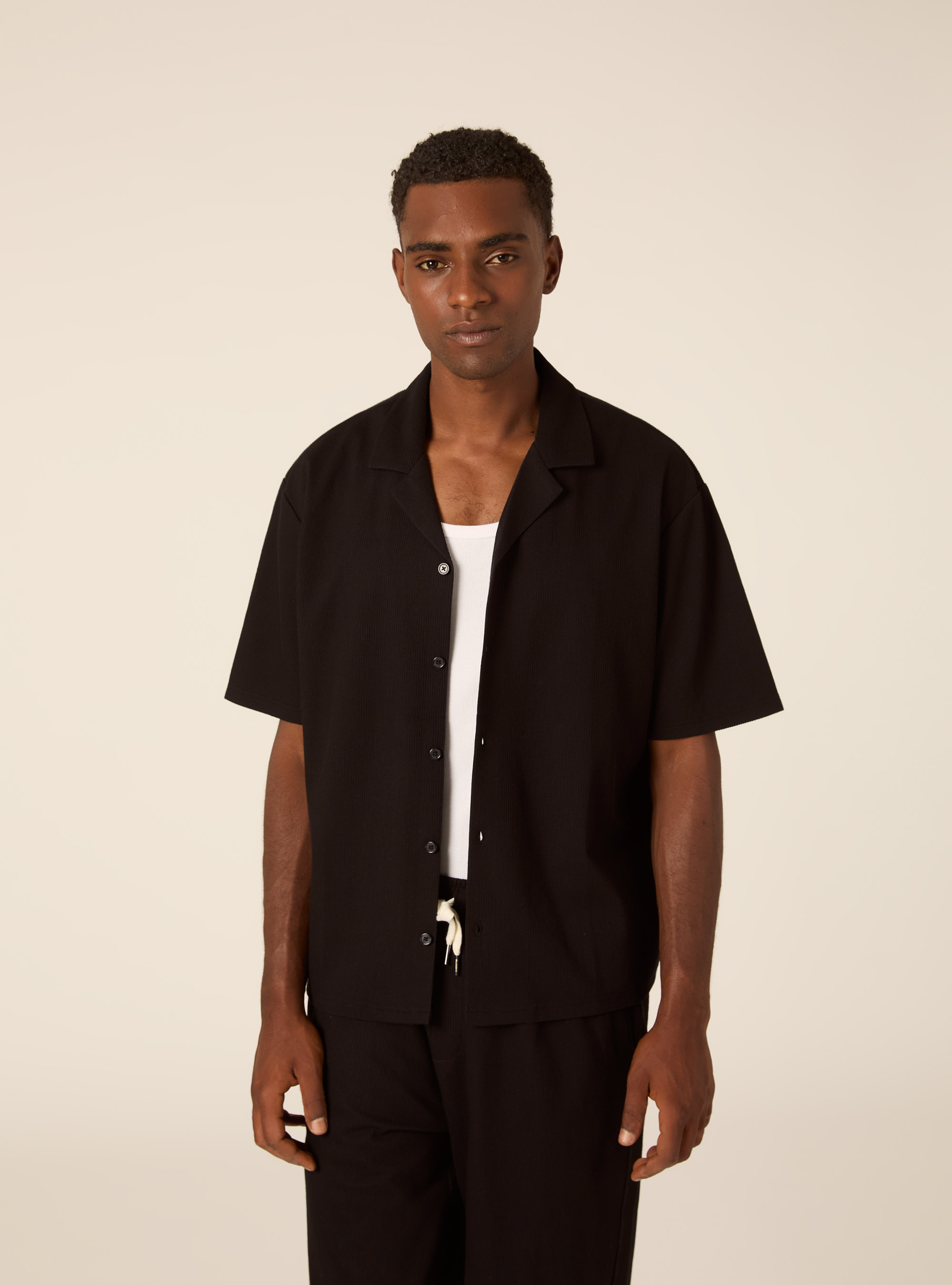 Camisa Bowling Regular Fit de Punto, BK1 BLACK
