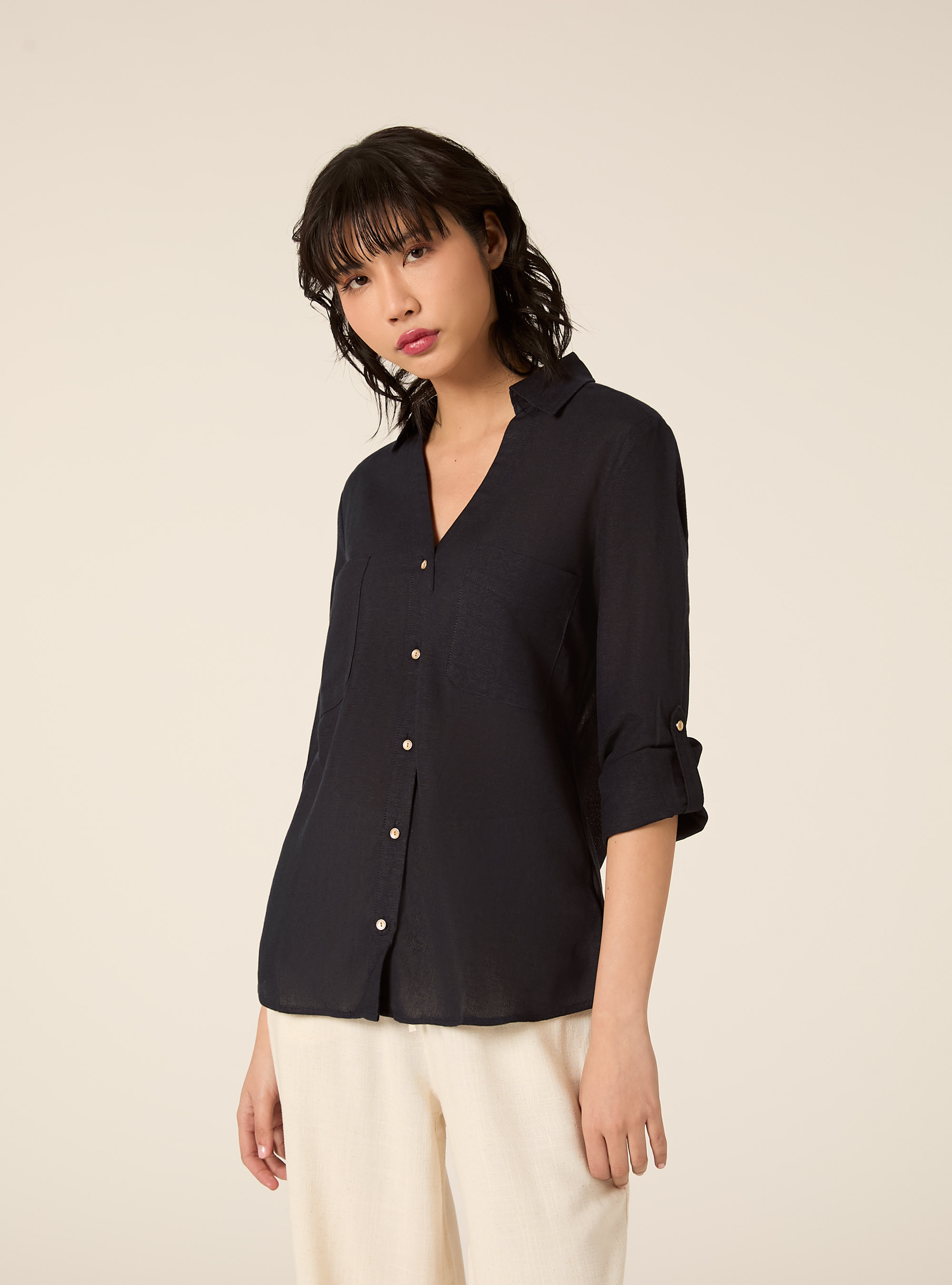 Camicia in misto lino con scollo a V, NAVY SCURO