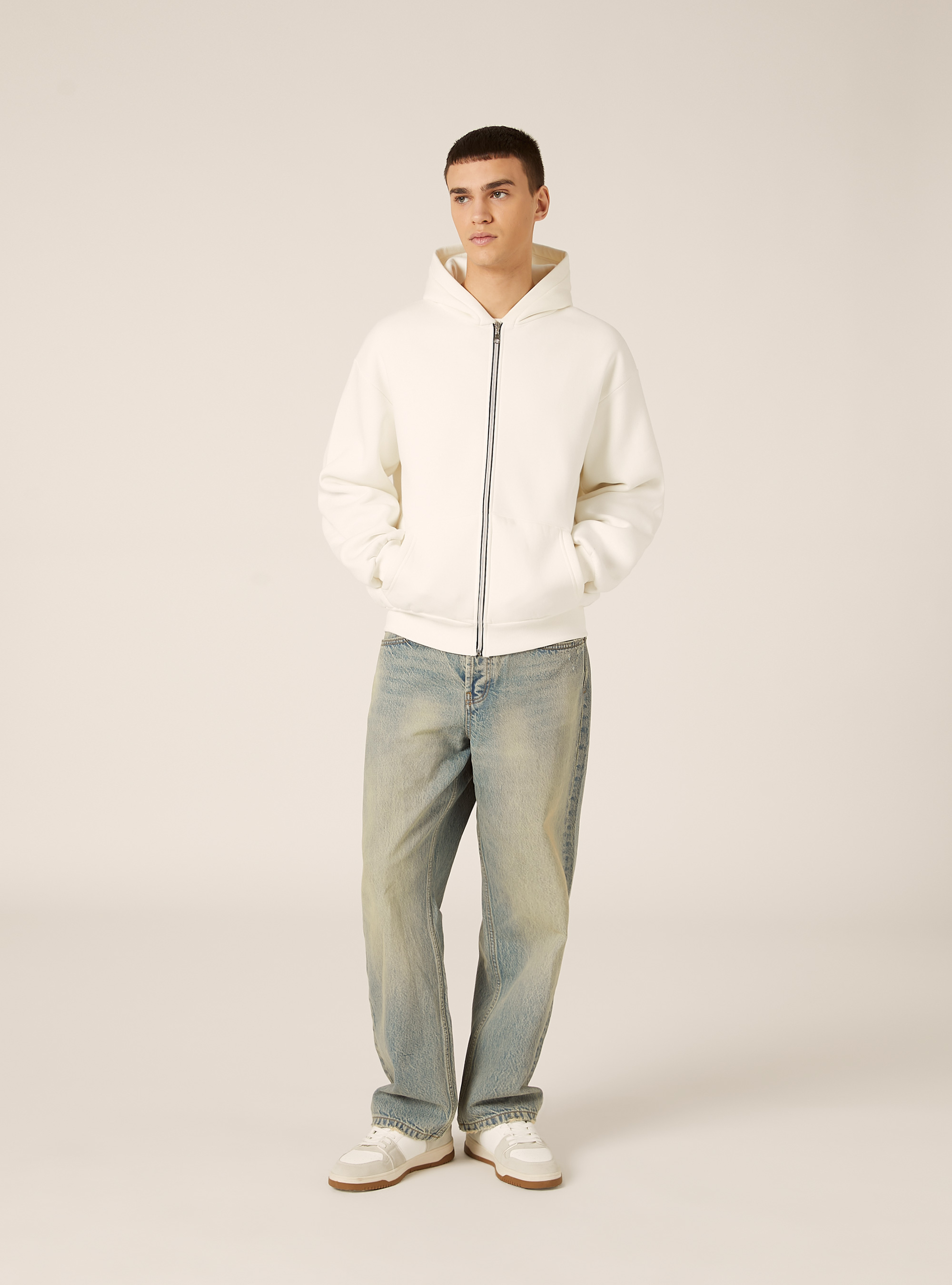 Sweat &agrave; capuche zipp&eacute; coupe boxy, WH1 OFF WHITE