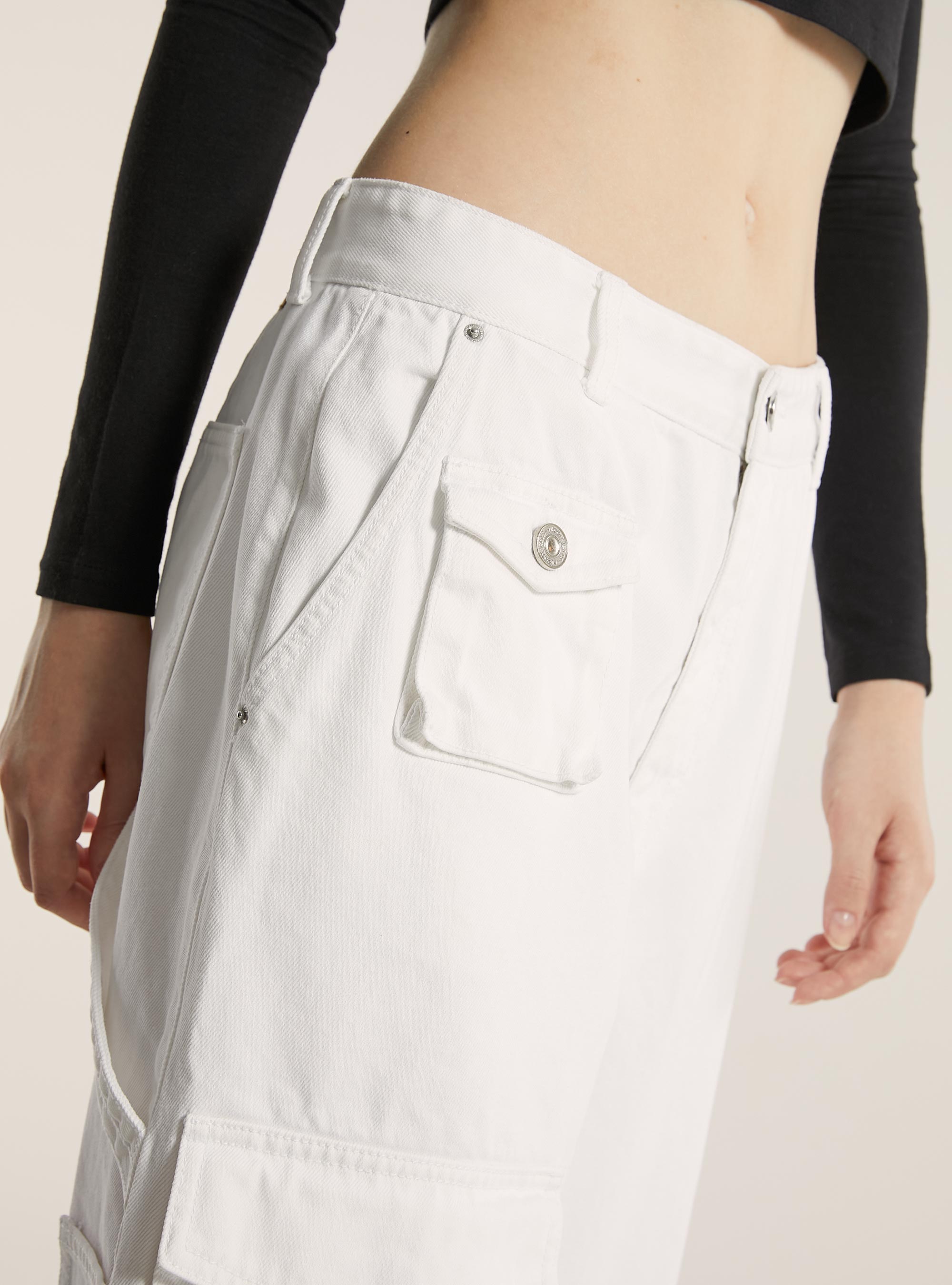 Jeans multi-cargos &agrave; coupe confortable, D099 WHITE
