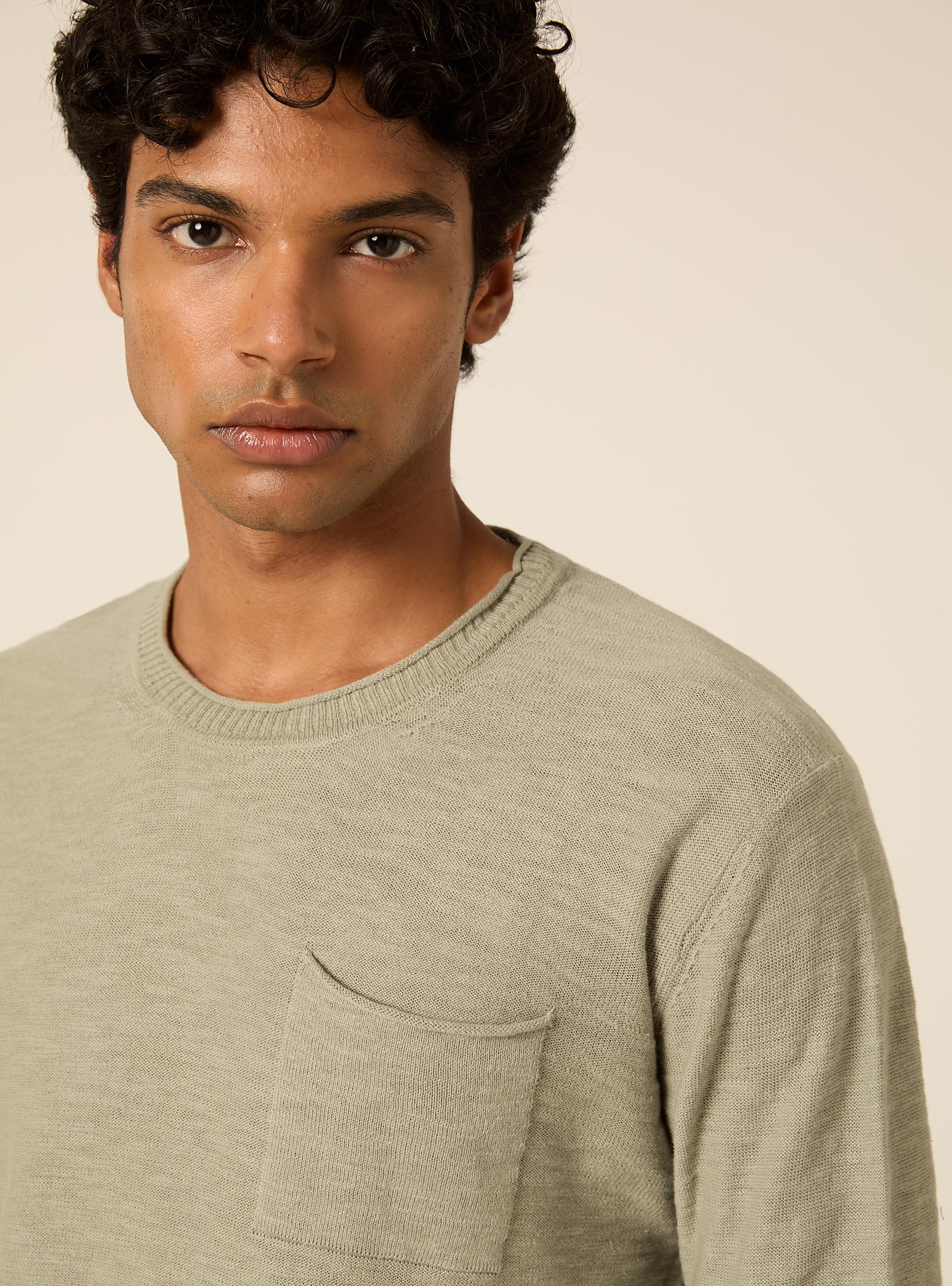 Jersey ligero de cuello redondo con bolsillo, SG3 SAGE LIGHT