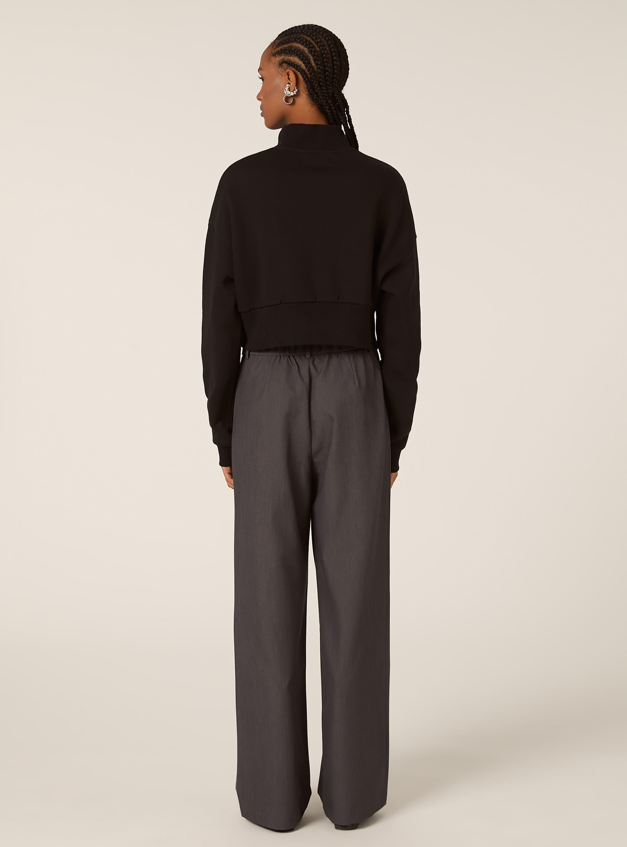 Sweat-shirt court avec col et fermeture &eacute;clair, BK1 BLACK