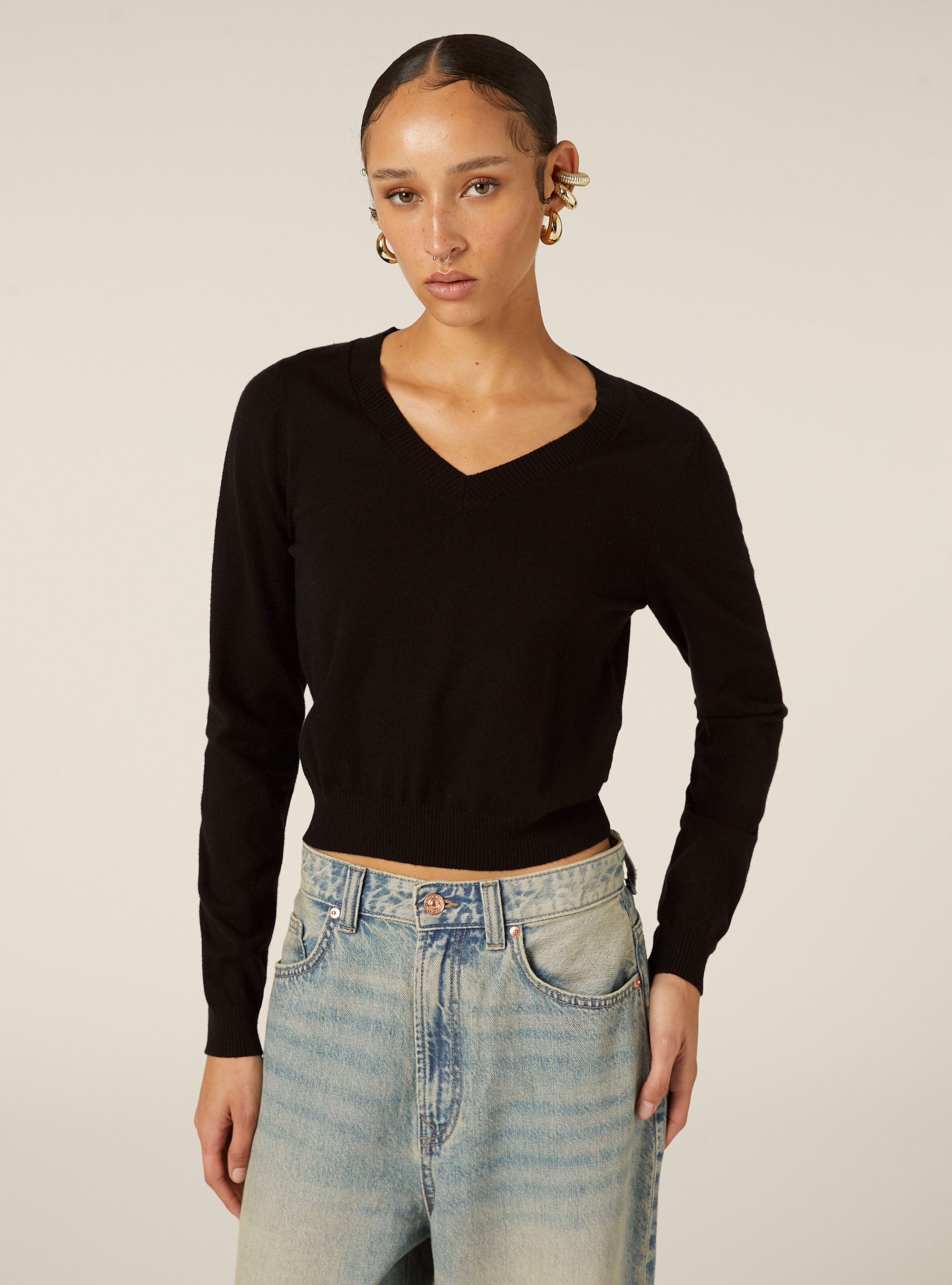 Pull &agrave; col en V coupe boxy, BK1 BLACK