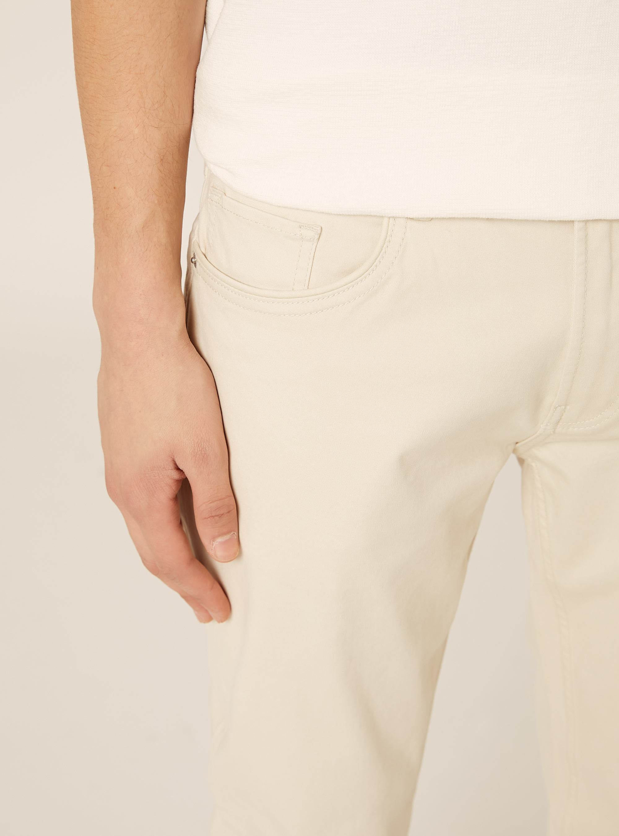 Slim fit cotton trousers, CR2 CREAM MEDIUM